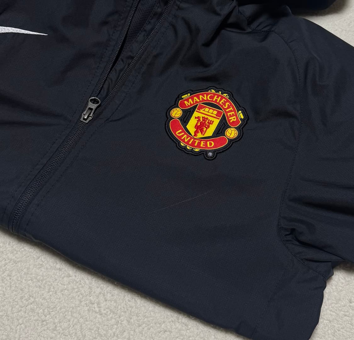 나이키 맨유 블랙 후드 투웨이 윈드러너 상품이미지7