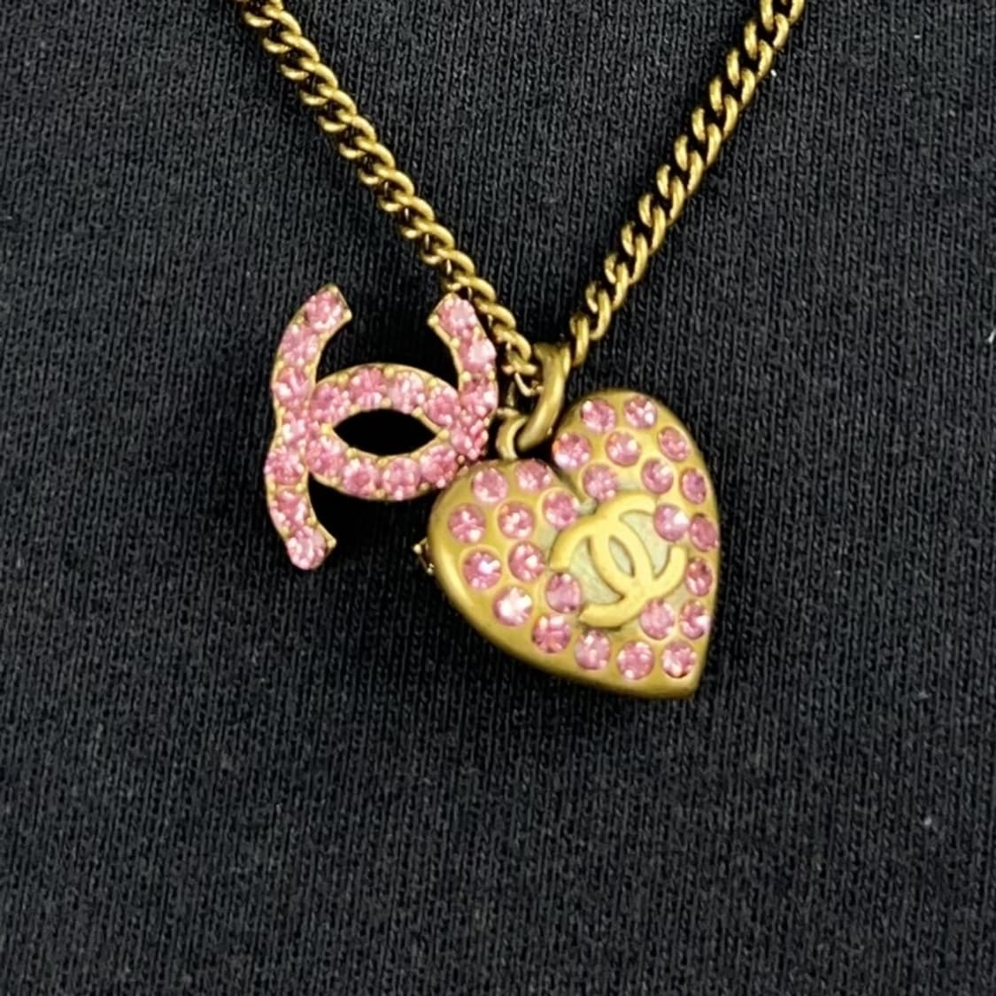 샤넬 핑크 CC 하트 크리스탈 목걸이 상품이미지1