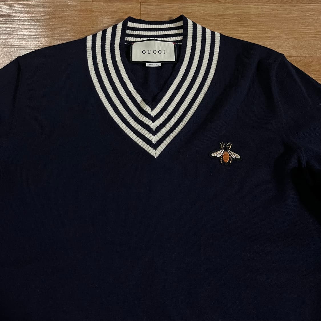 [95] 구찌 꿀벌 브이넥 니트 상품이미지4