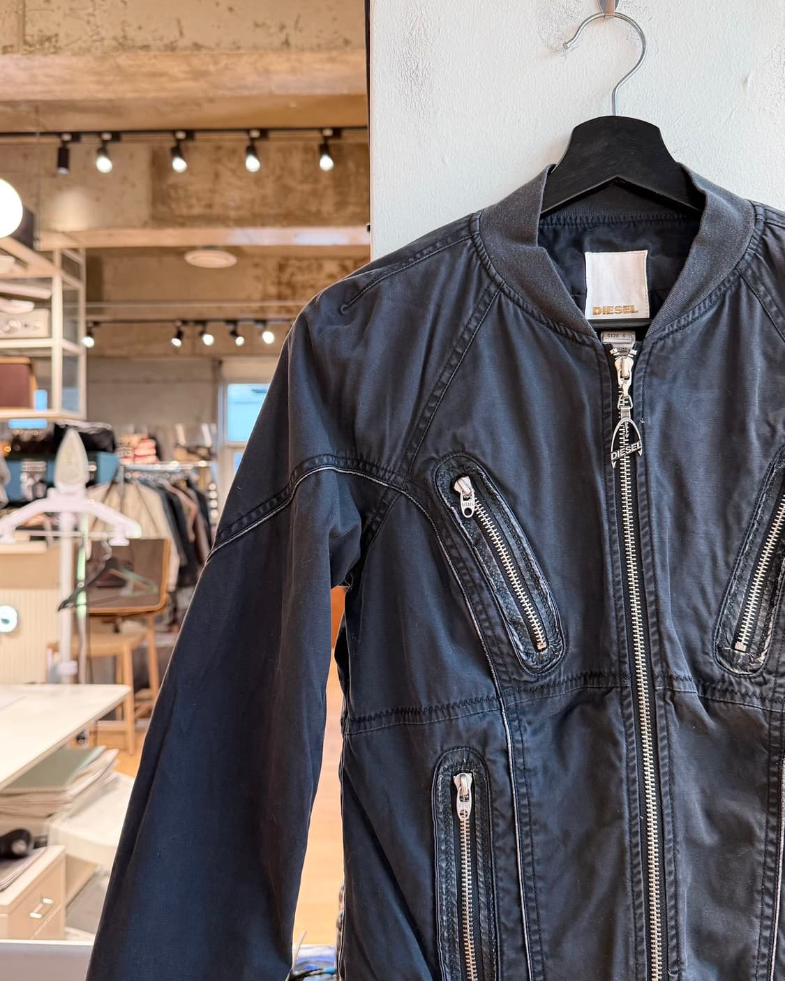 디젤 블랙 유틸리티 멀티포켓 MA-1 밀리터리 플라이트 자켓  상품이미지4