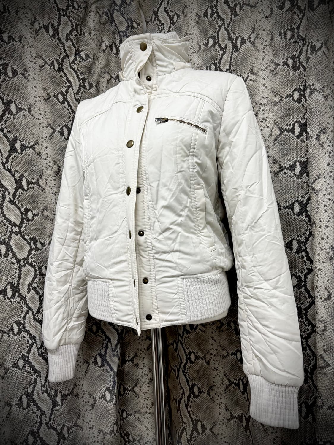 [00‘s] White High-Neck Layered Bomber Fi 상품이미지8