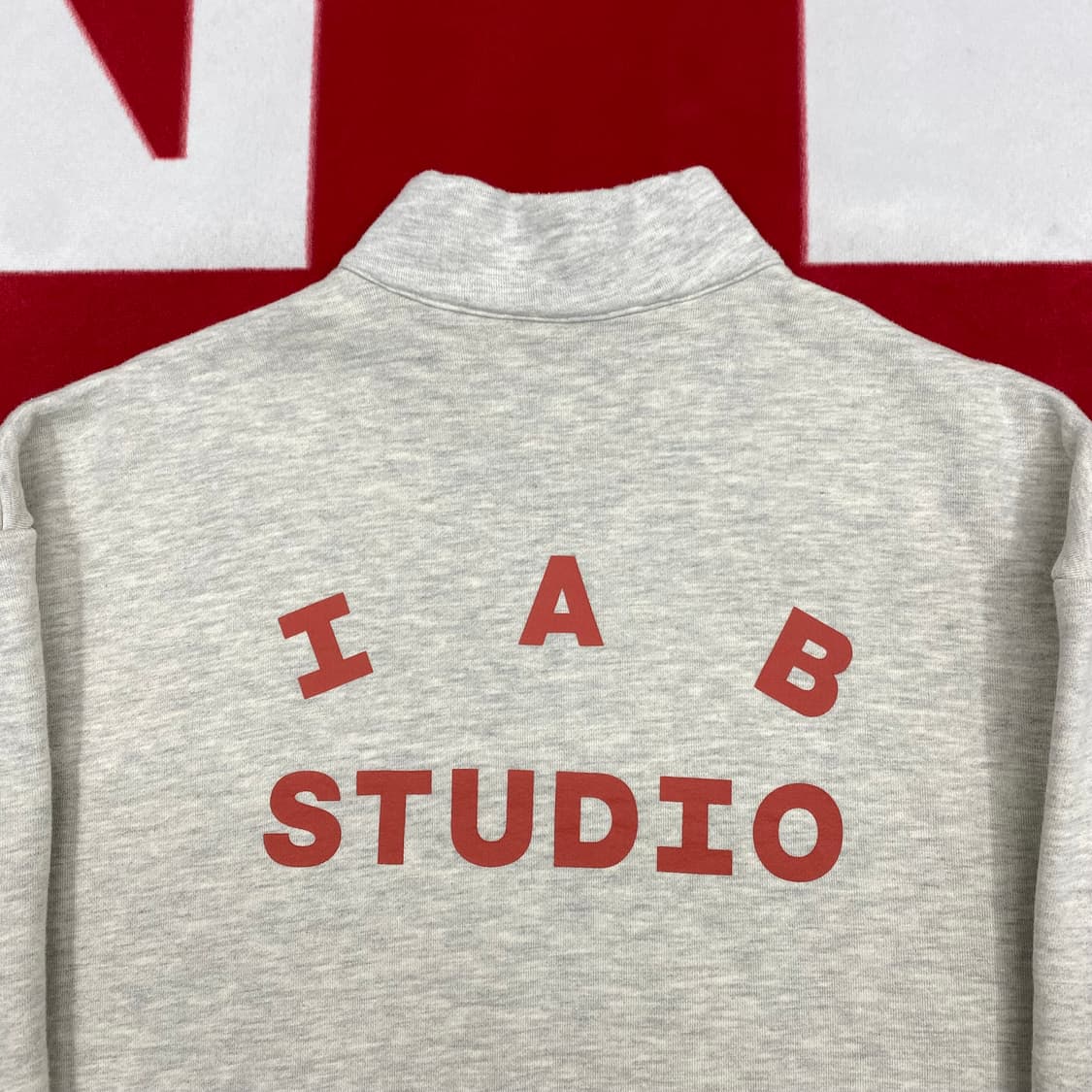 아이앱스튜디오 하프집업 맨투맨 S  상품이미지3