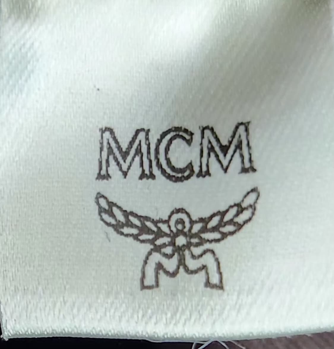 MCM 엠씨엠 숄더백 크로스백 상품이미지7