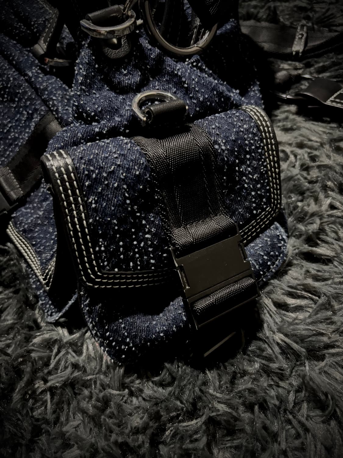 Diesel 버클 디테일 워싱 데님 크로스백 상품이미지7
