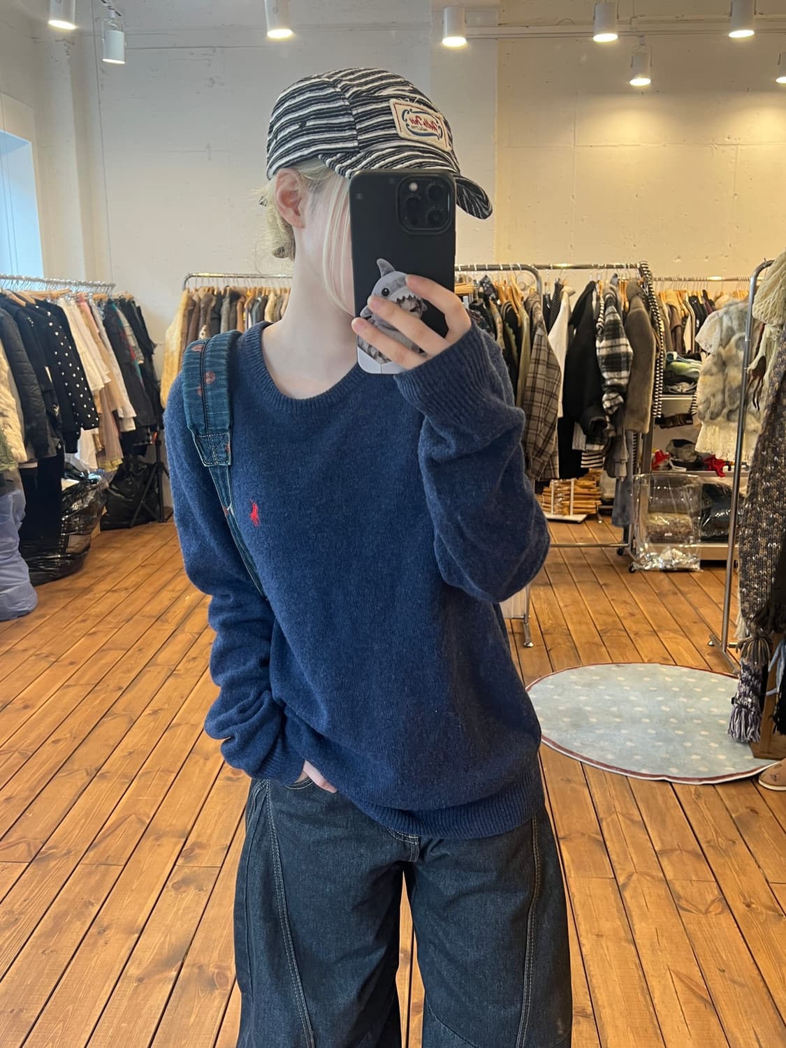 폴로 네이비 오버 니트 상품이미지5