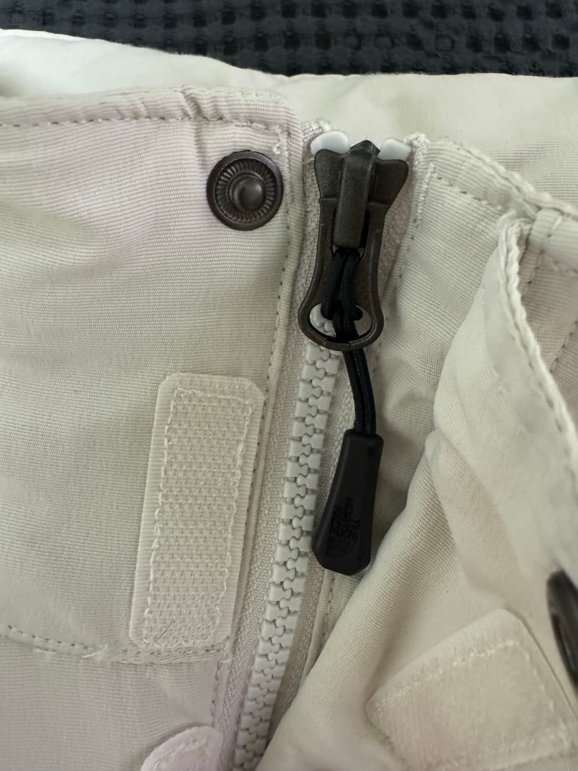 [L] 슈노 트래킹 컨버터블 자켓 아이보리 스톤 상품이미지6