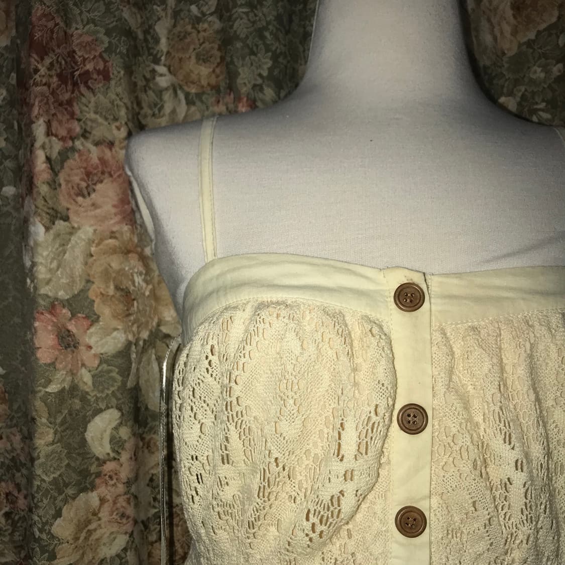 아이보리 미디 니트 버튼 드레스 상품이미지3