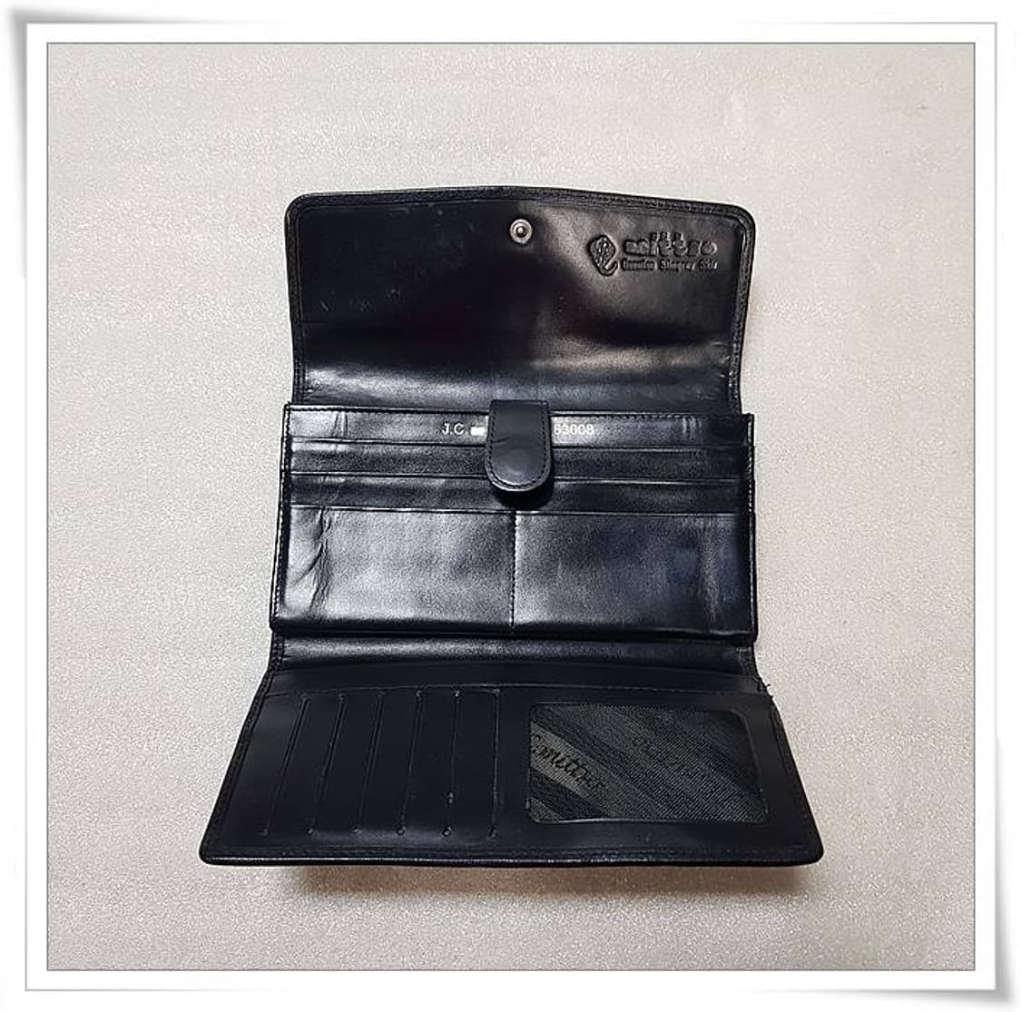 mittso 브랜드의 블랙 가오리 가죽 장지갑 상품이미지4