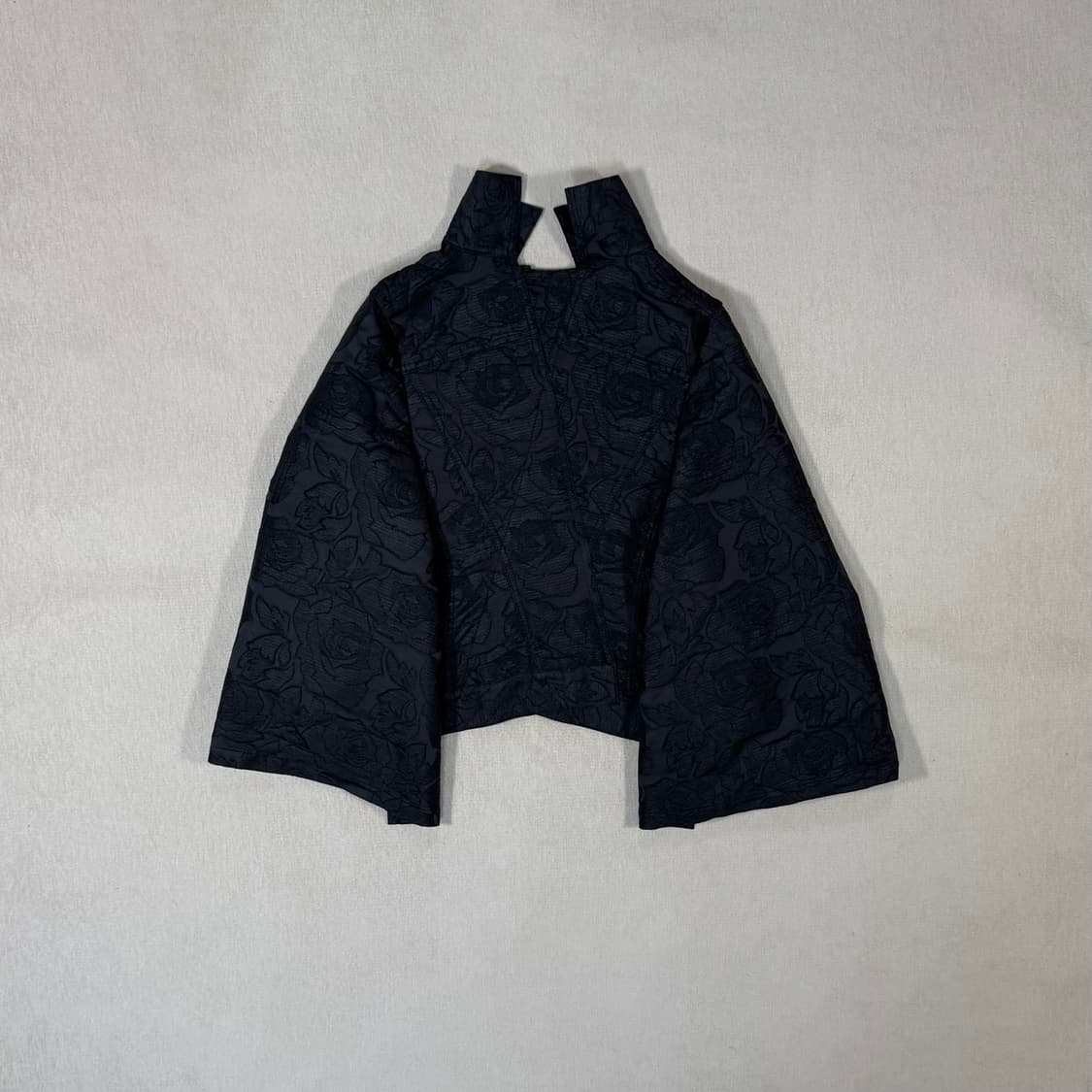 22SS Poncho Black Jacket 상품이미지3