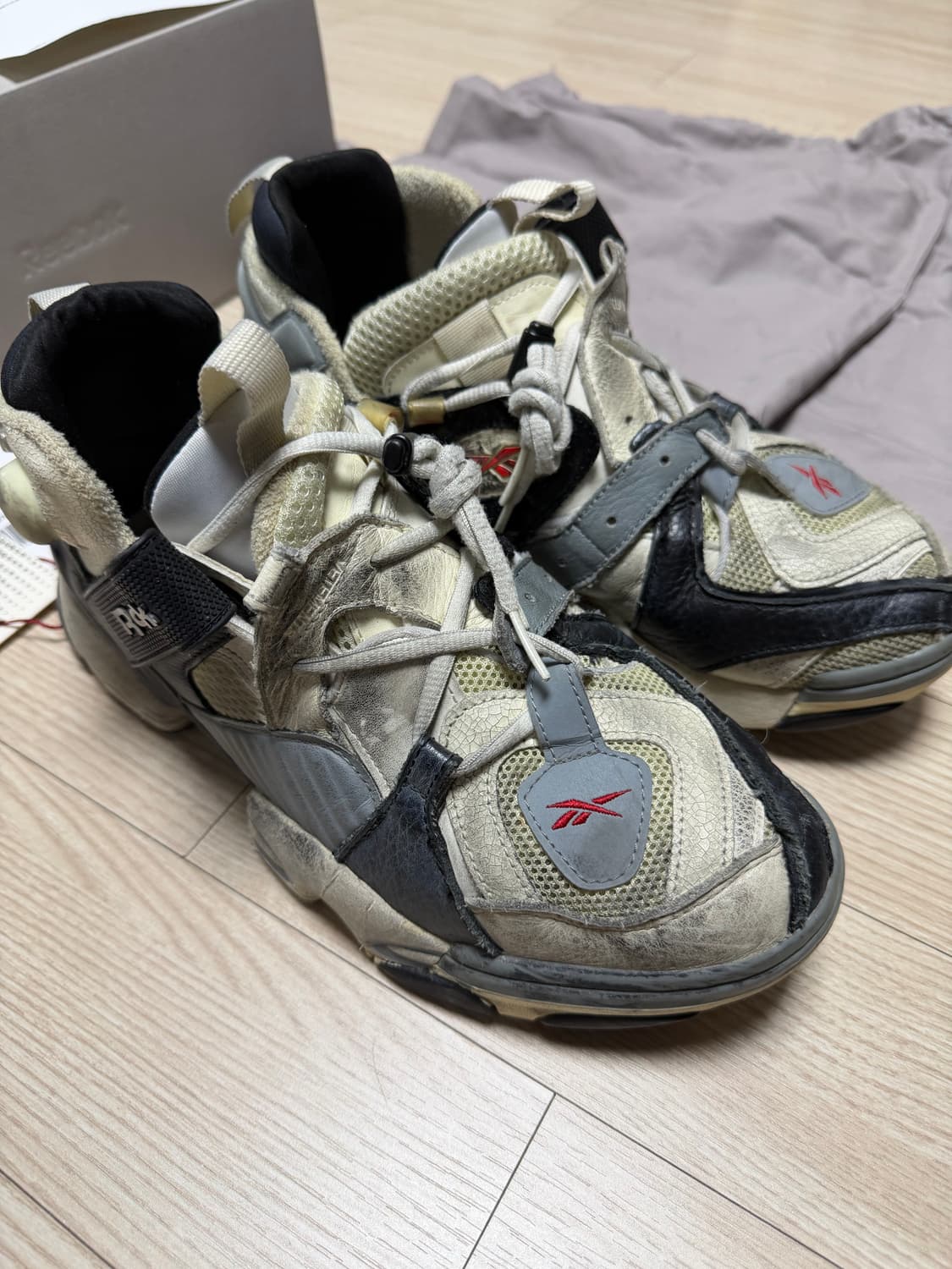 리복 베트멍 유전자변형 퓨리 42 상품이미지2