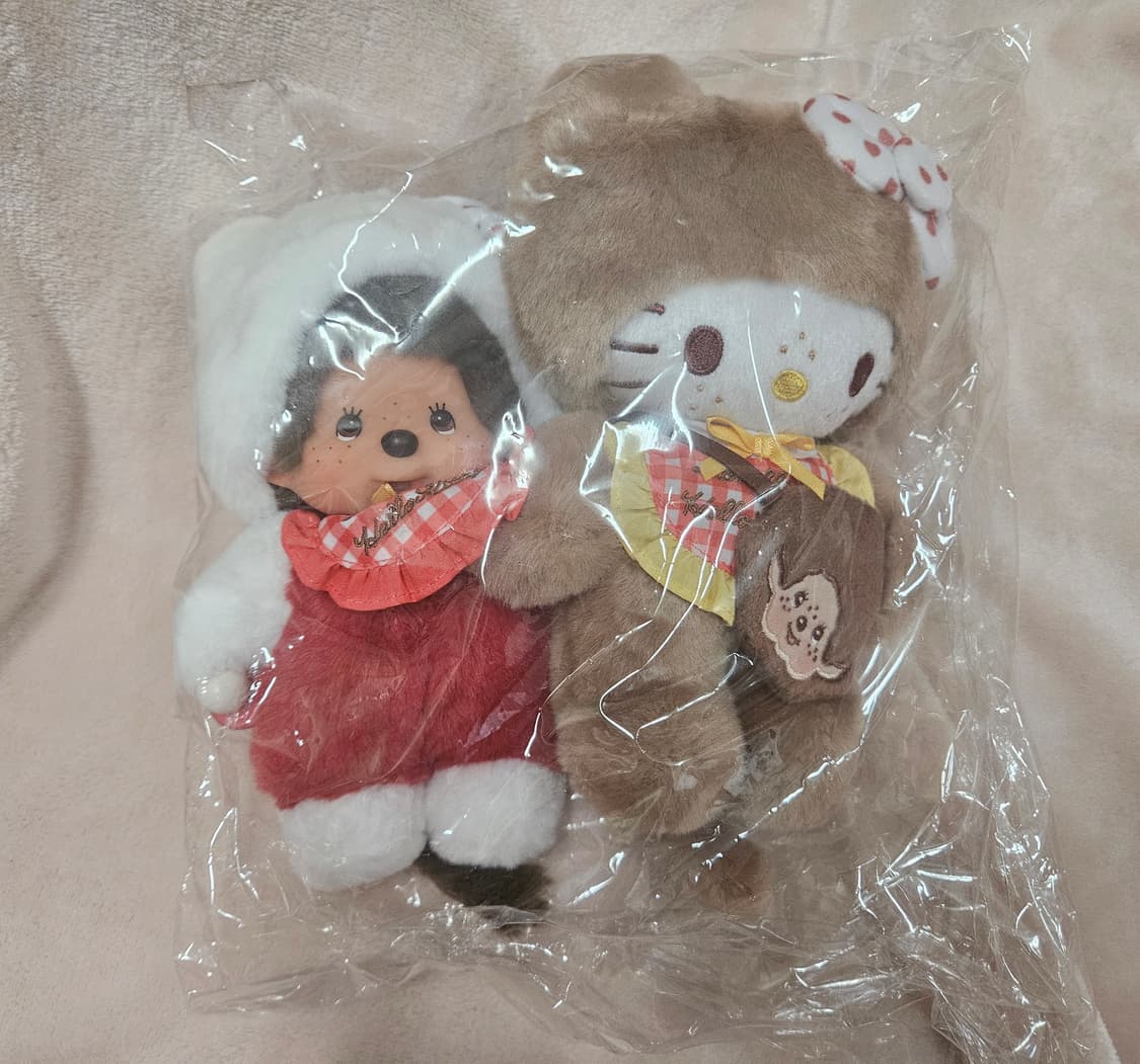 세트)헬로키티 몬치치 콜라보 인형 상품이미지1