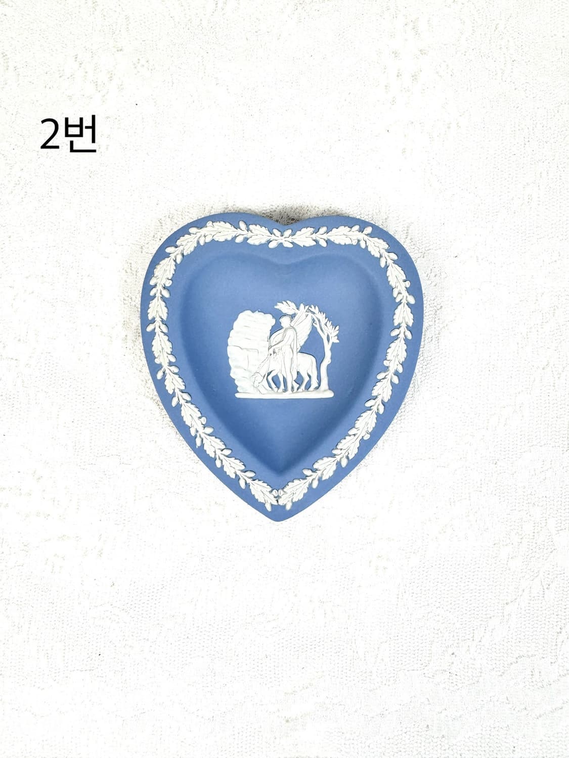 [영국앤틱]웨지우드 제스퍼웨어 페일블루 하트 핀디쉬 장식소품2 상품이미지1