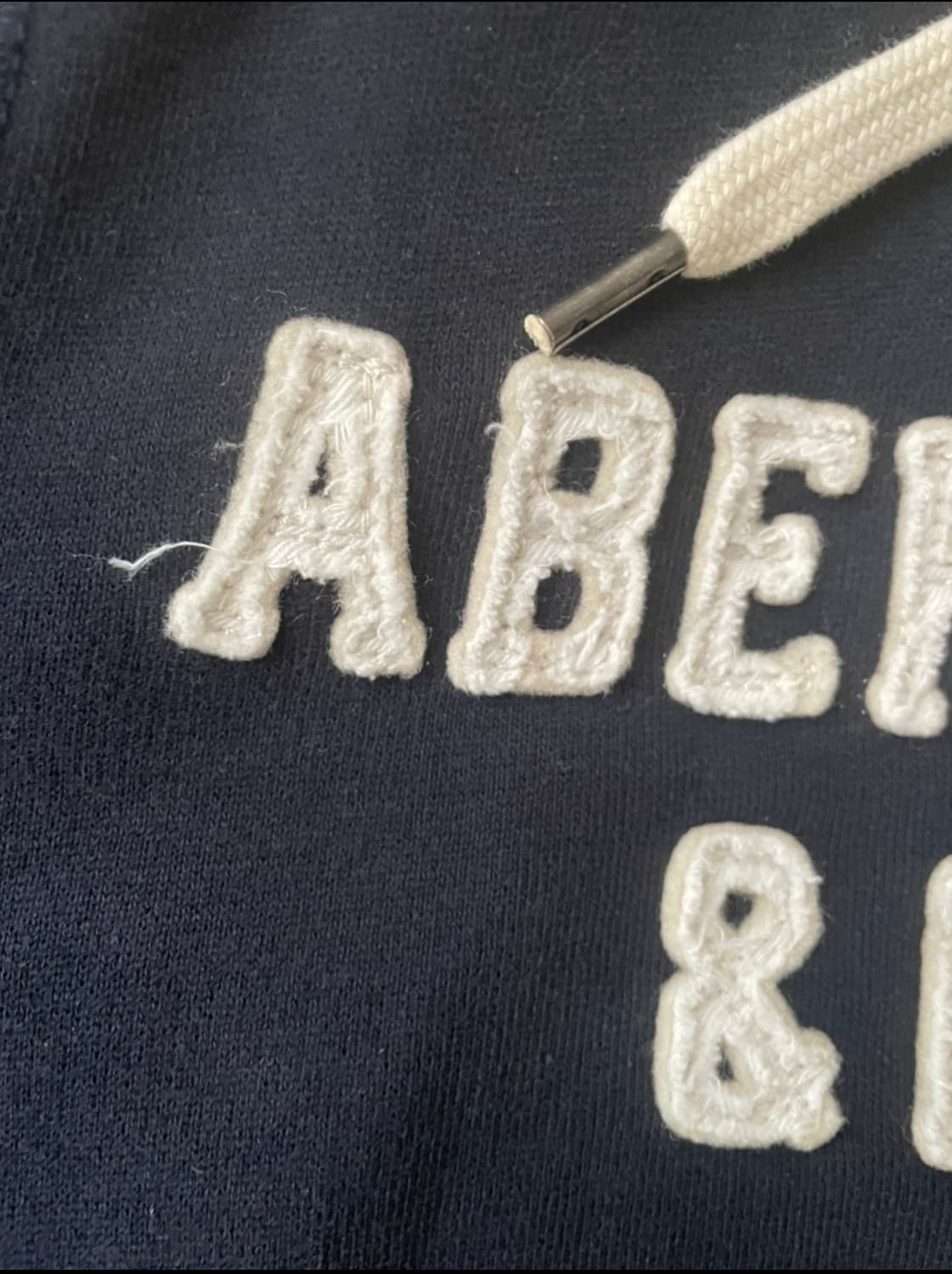 아베크롬비 슬림핏 네이비 후드집업 (woman) 상품이미지3