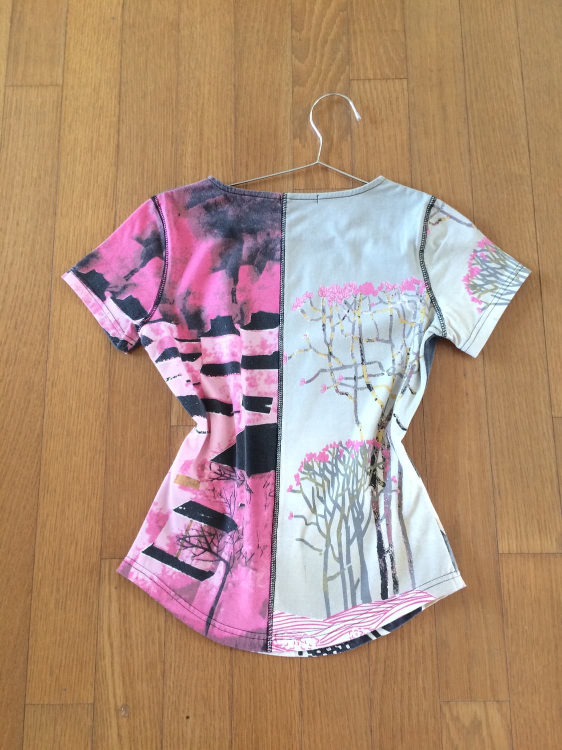 90s Graphics Top 상품이미지4