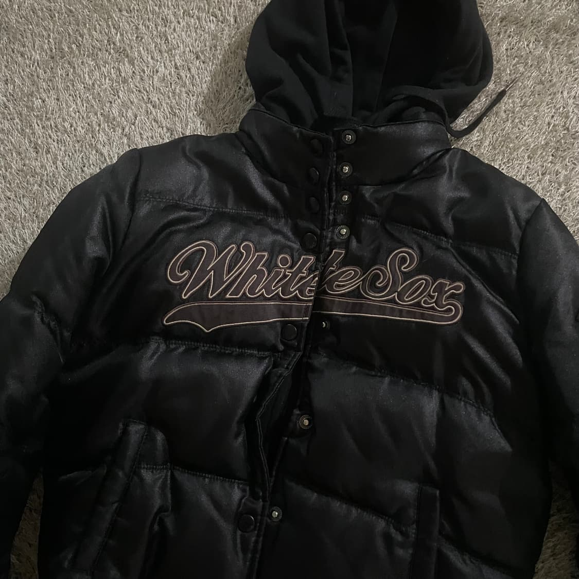 MLB 후드 레이어드 바시티 패딩 자켓 블랙 상품이미지1