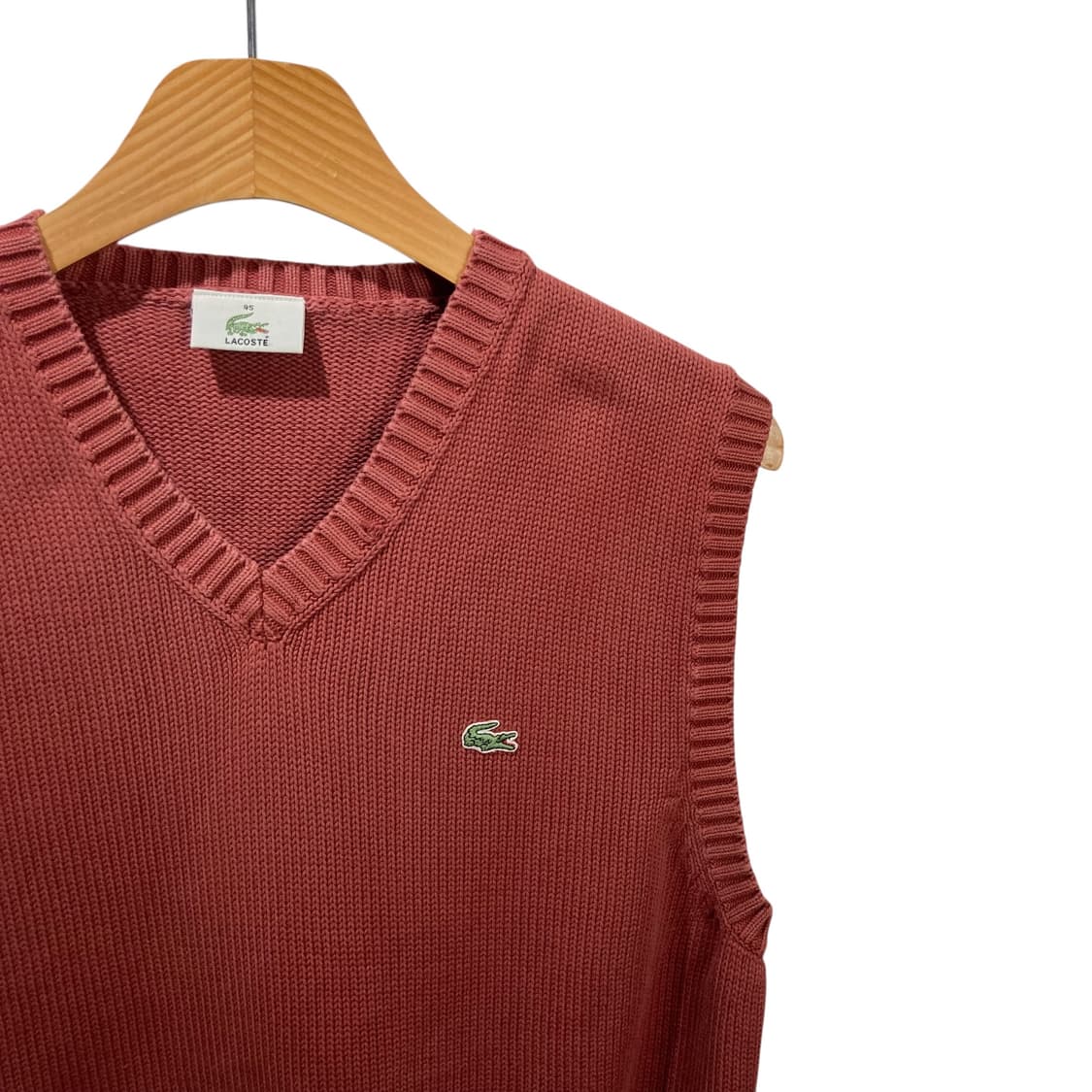 라코스테 말린장미 브이넥 니트 베스트 상품이미지3