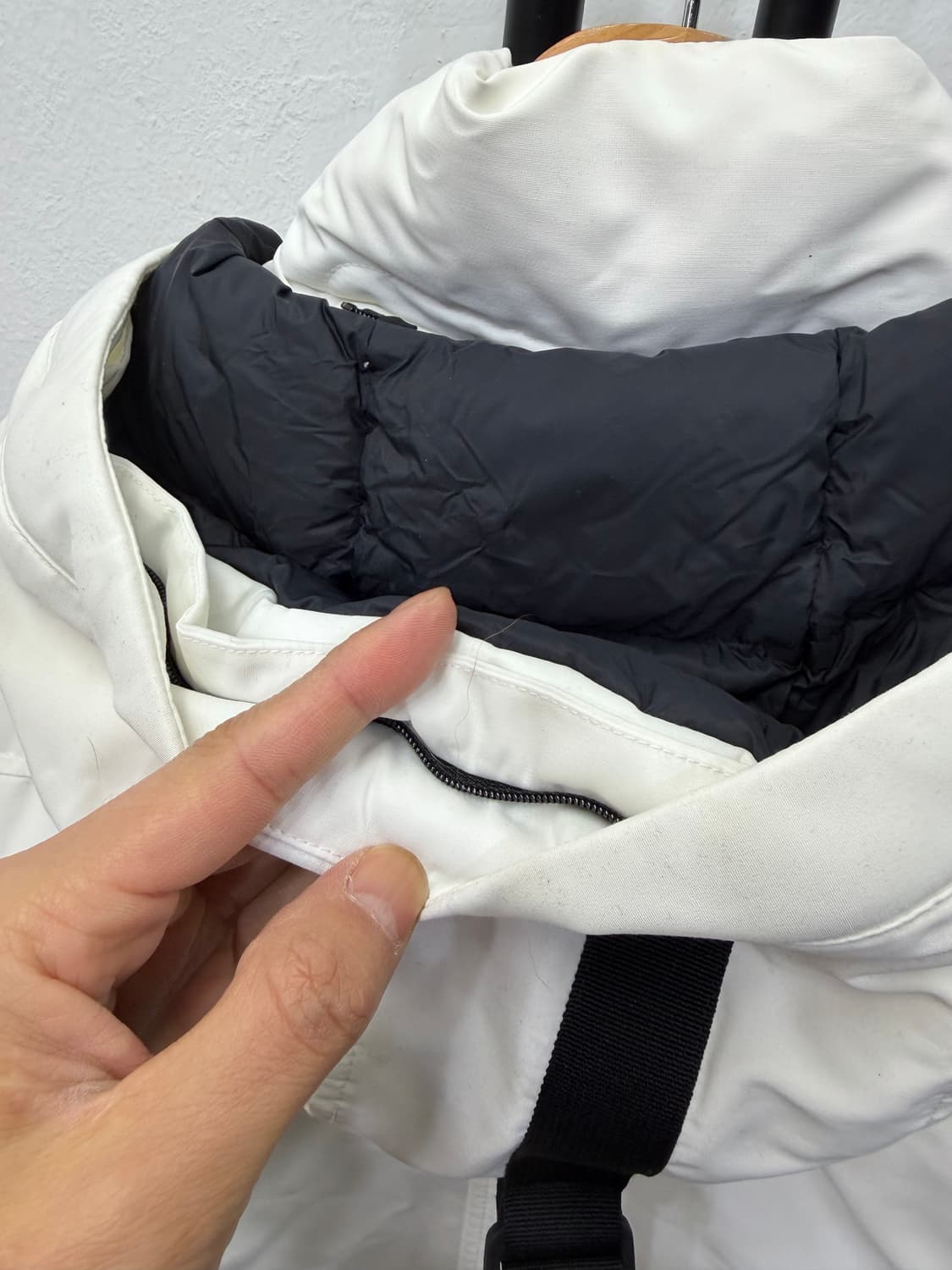정품) 아이더 스투키 화이트 패딩 S 상품이미지6