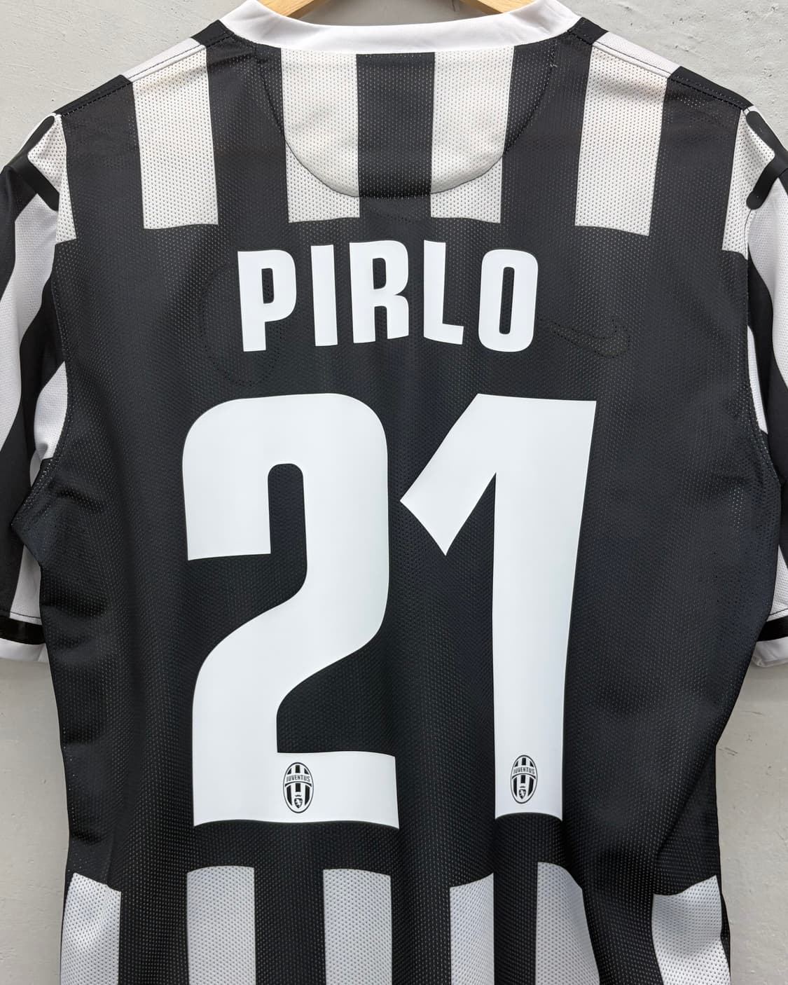 (어센틱) 나이키 13-14 유벤투스 홈 No.21 안드레아 피를로 상품이미지2