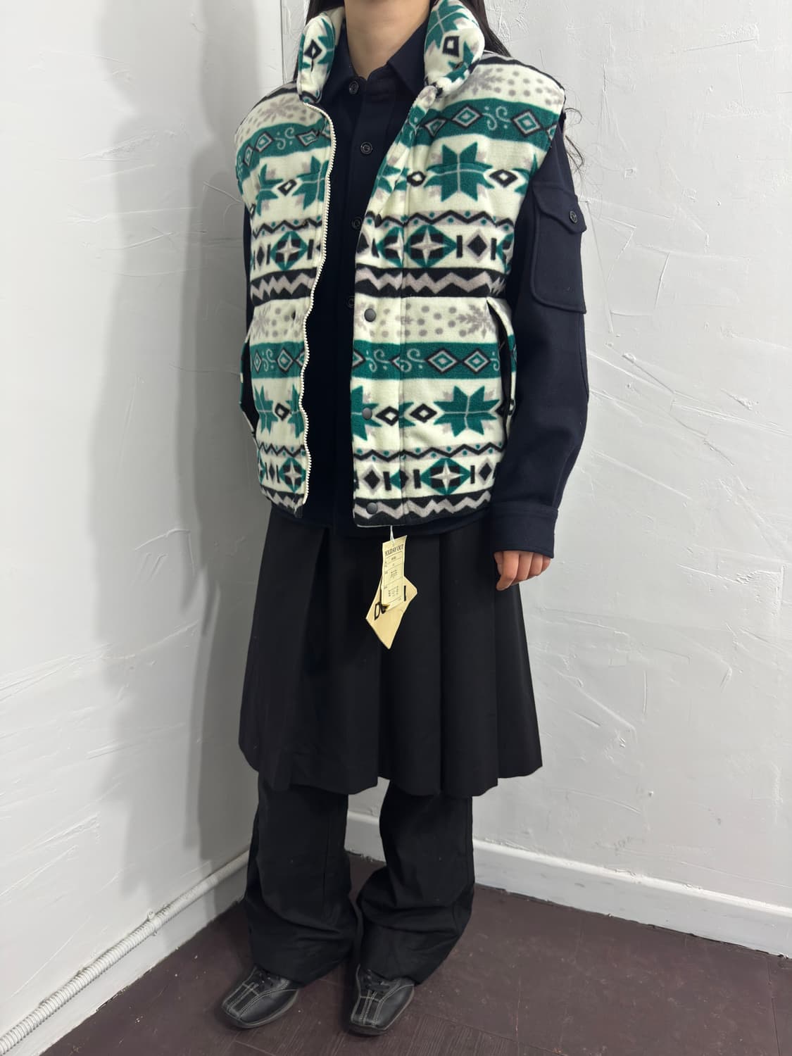 holiday out best duck down padding vest 상품이미지3