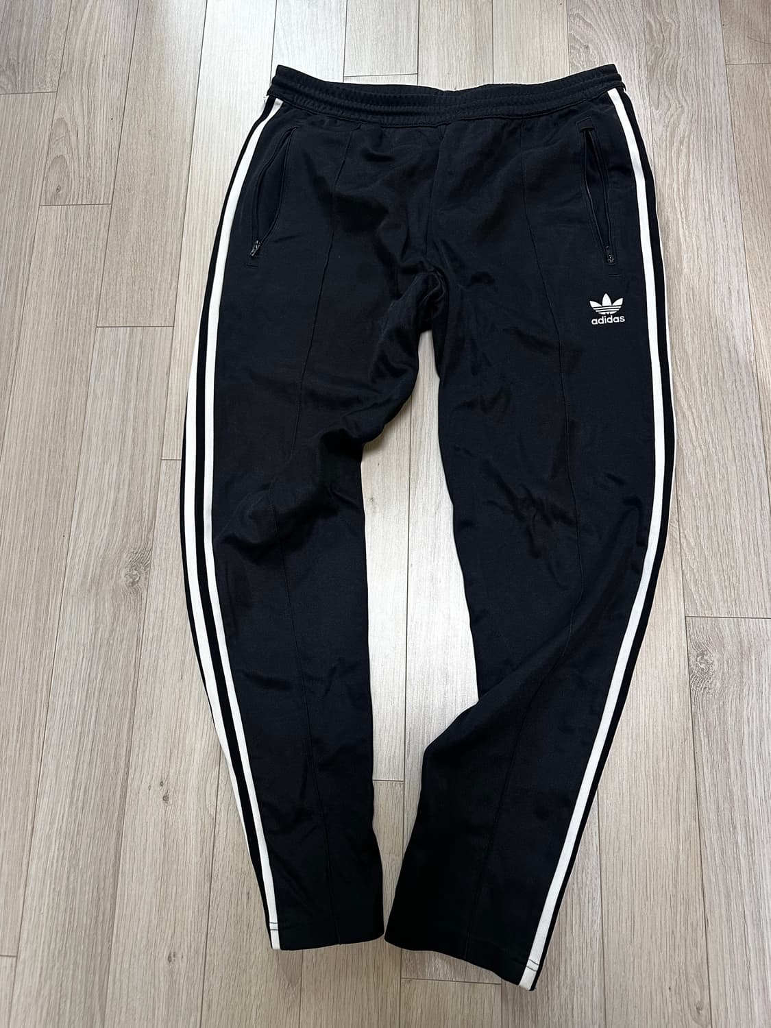 아디다스 버켄바우어 트랙팬츠 상품이미지1