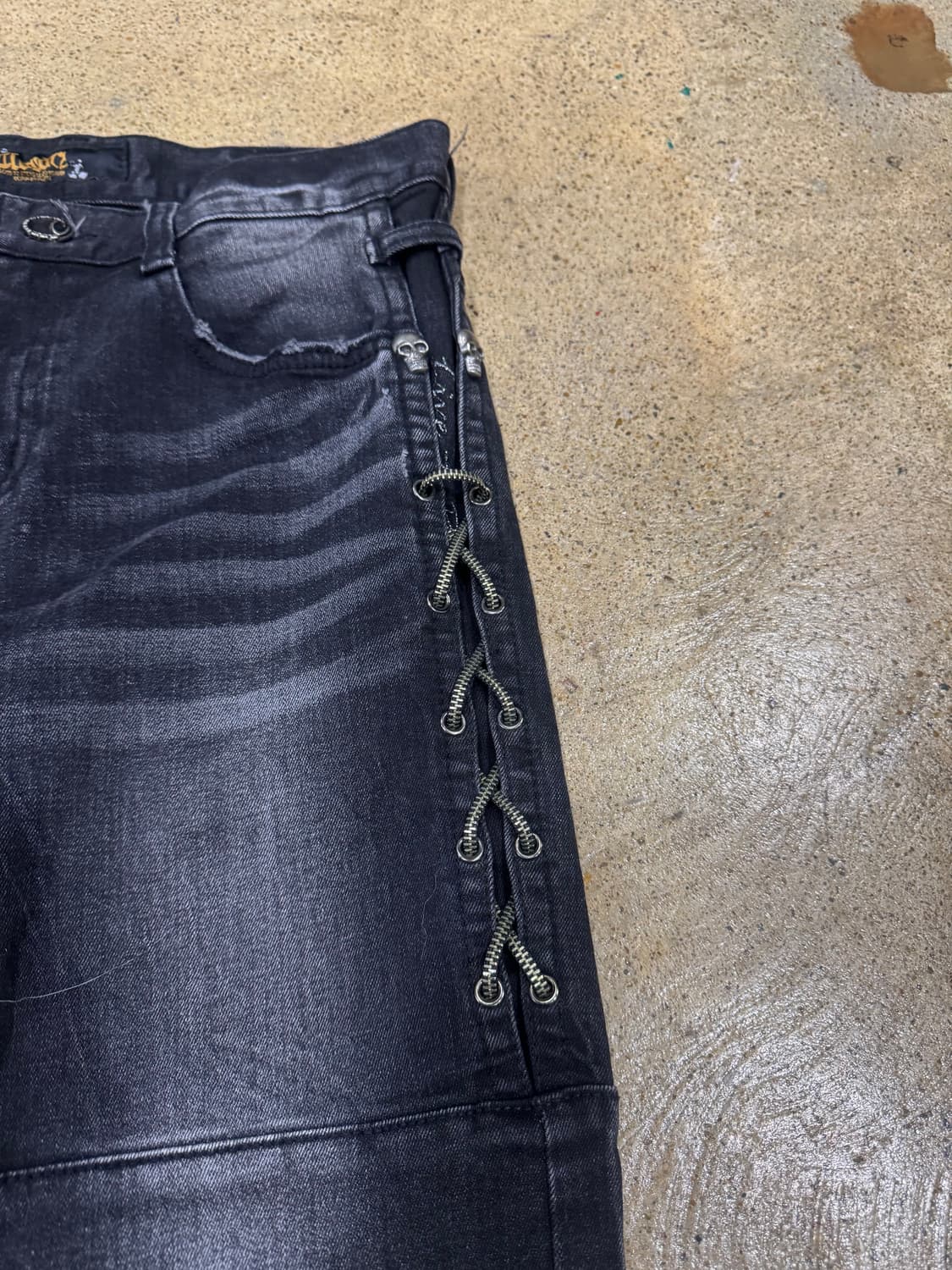 00s Skull Wing Street Fit denim jeans 상품이미지2
