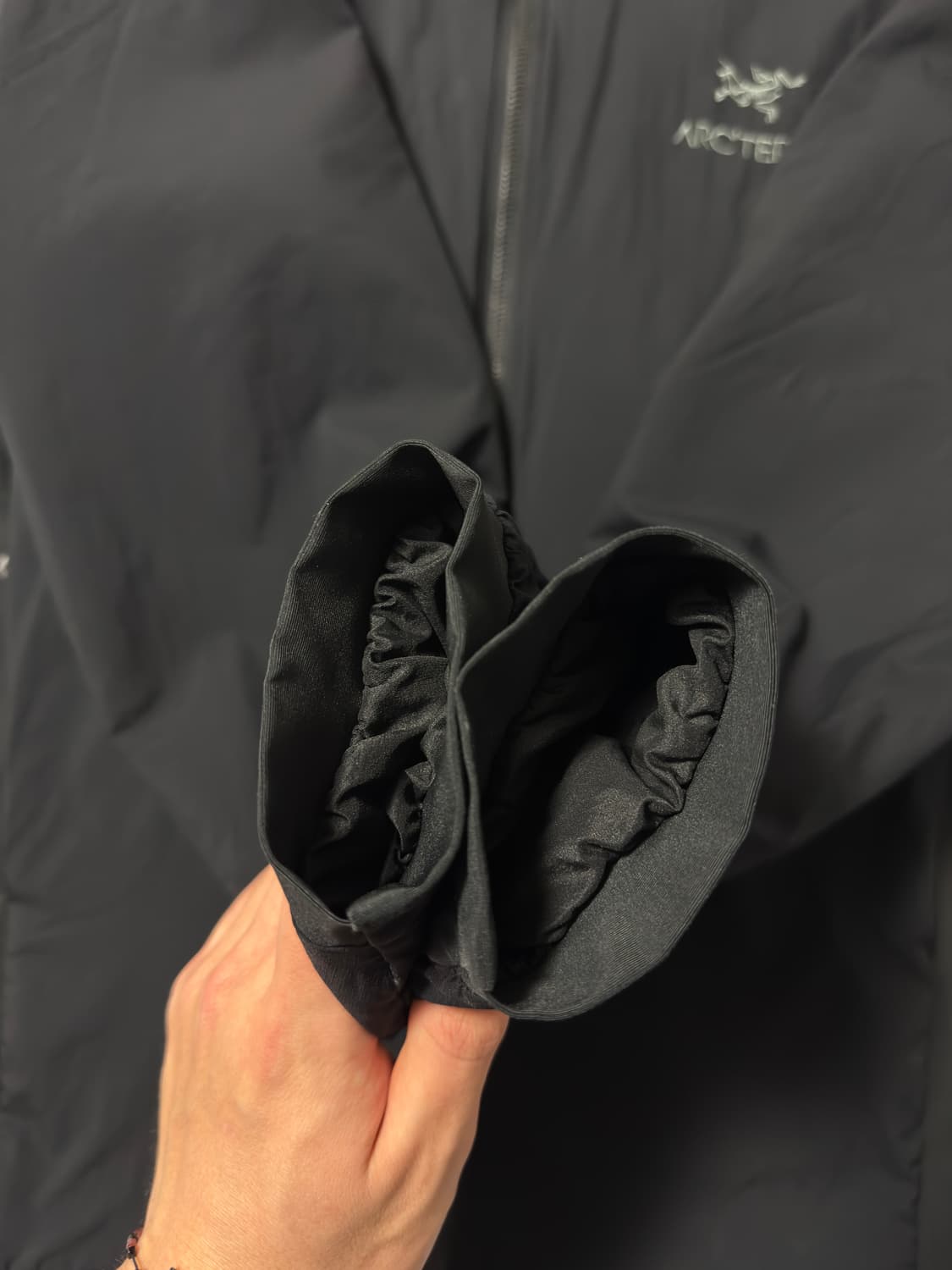 (SS급) 아크테릭스 아톰 LT 자켓 블랙 M 상품이미지9