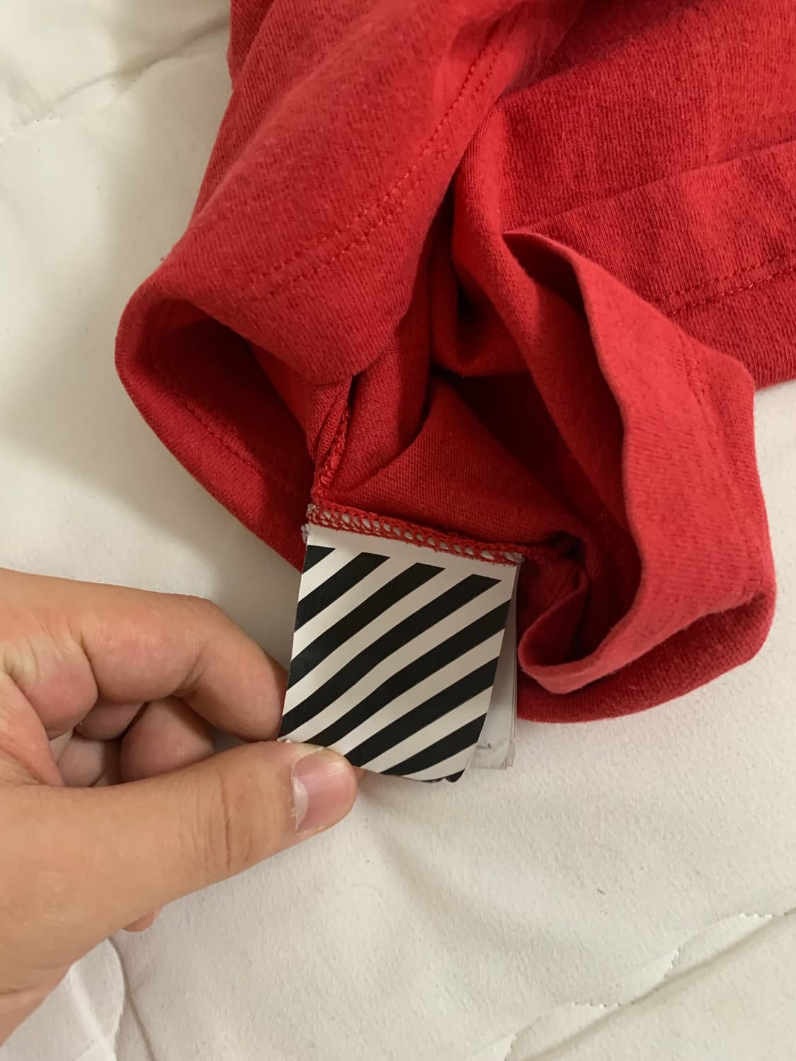 오프화이트 반팔티 상품이미지4