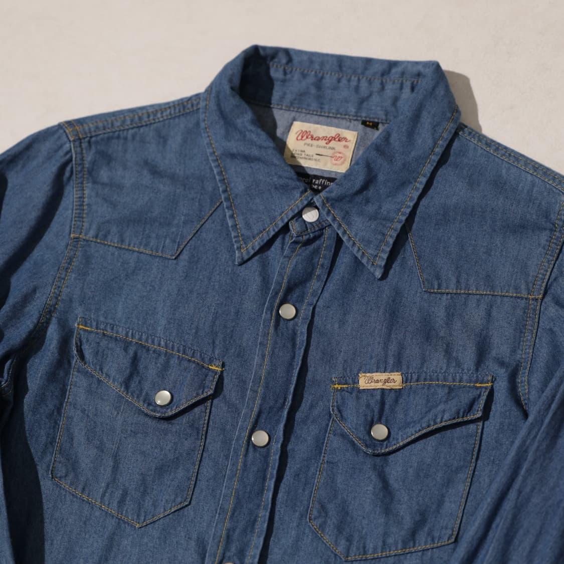 랭글러x쇼콜라피네 여성 웨스턴 데님 셔츠 상품이미지4