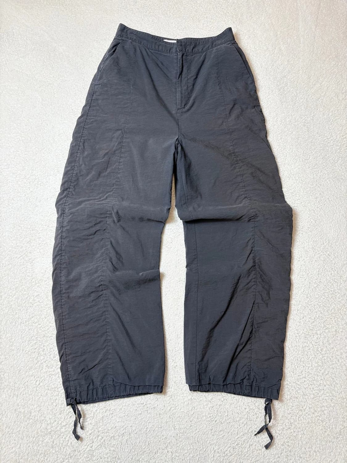 아모멘토 20FW 피그먼트 커브드 팬츠 PN6589 상품이미지1