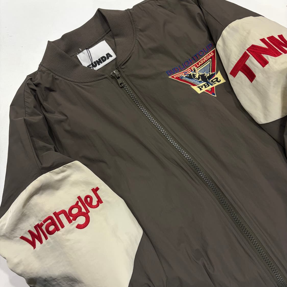 Funda 펀다 버드라이트컵 PBR 바시티 자켓 B234 상품이미지3