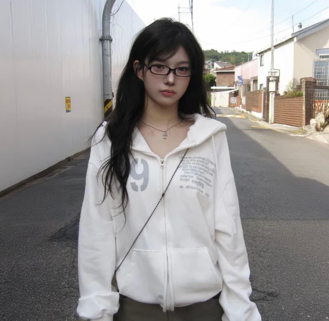 모디무드 레터링 후드집업 상품이미지1