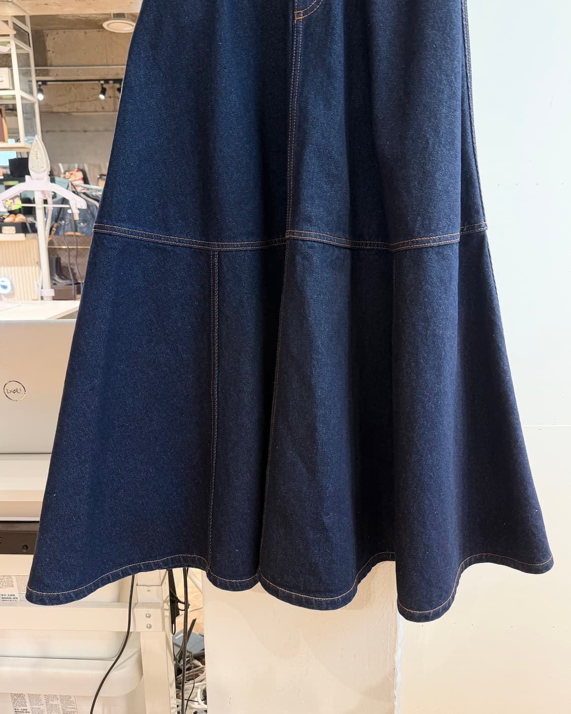 크리스찬 디올 데님 플레어 롱스커트  상품이미지4