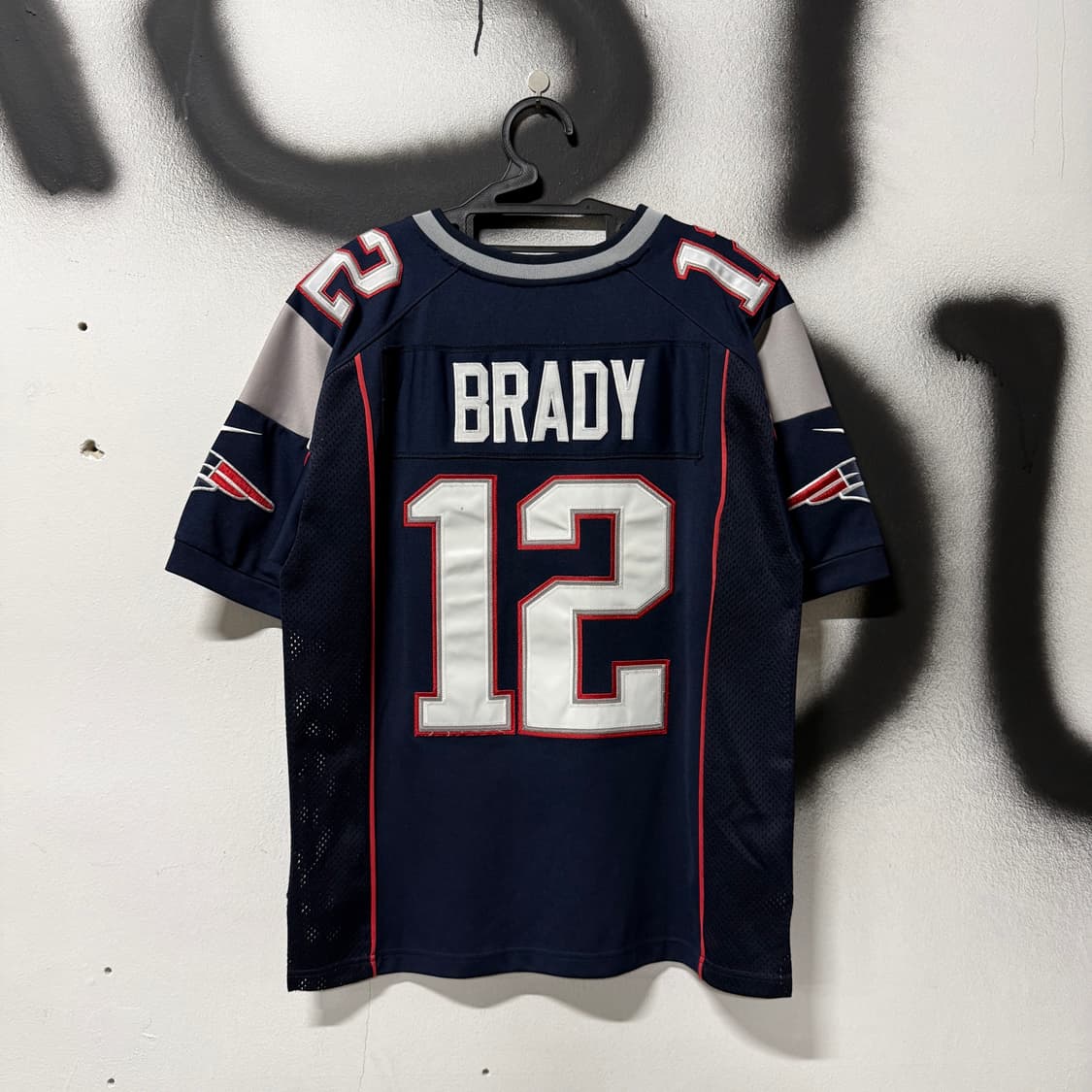 나이키 x NFL 페트리어츠 톰 브래디 마킹 풋볼 져지 상품이미지2
