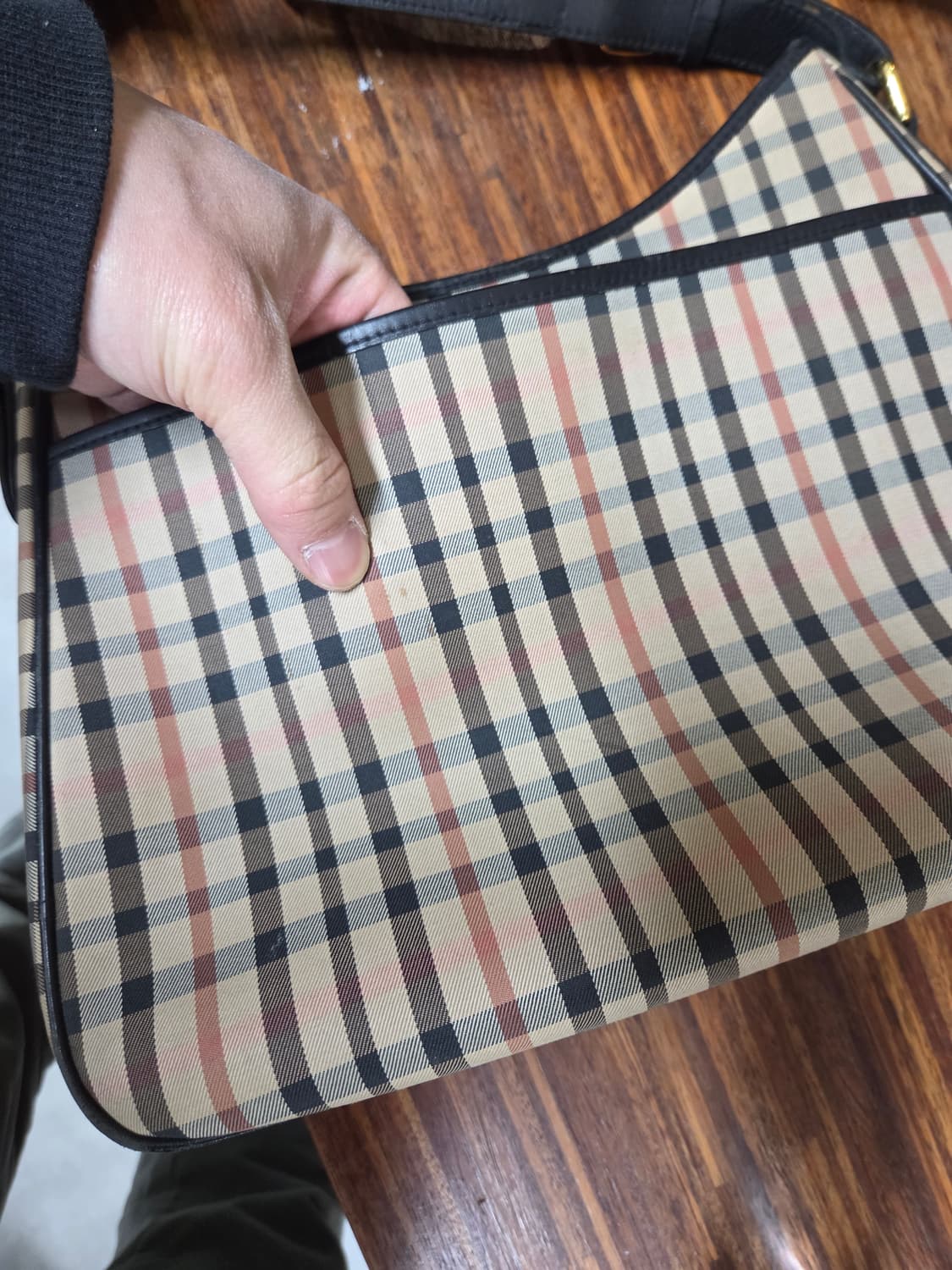 닥스 체크 숄더백  상품이미지7