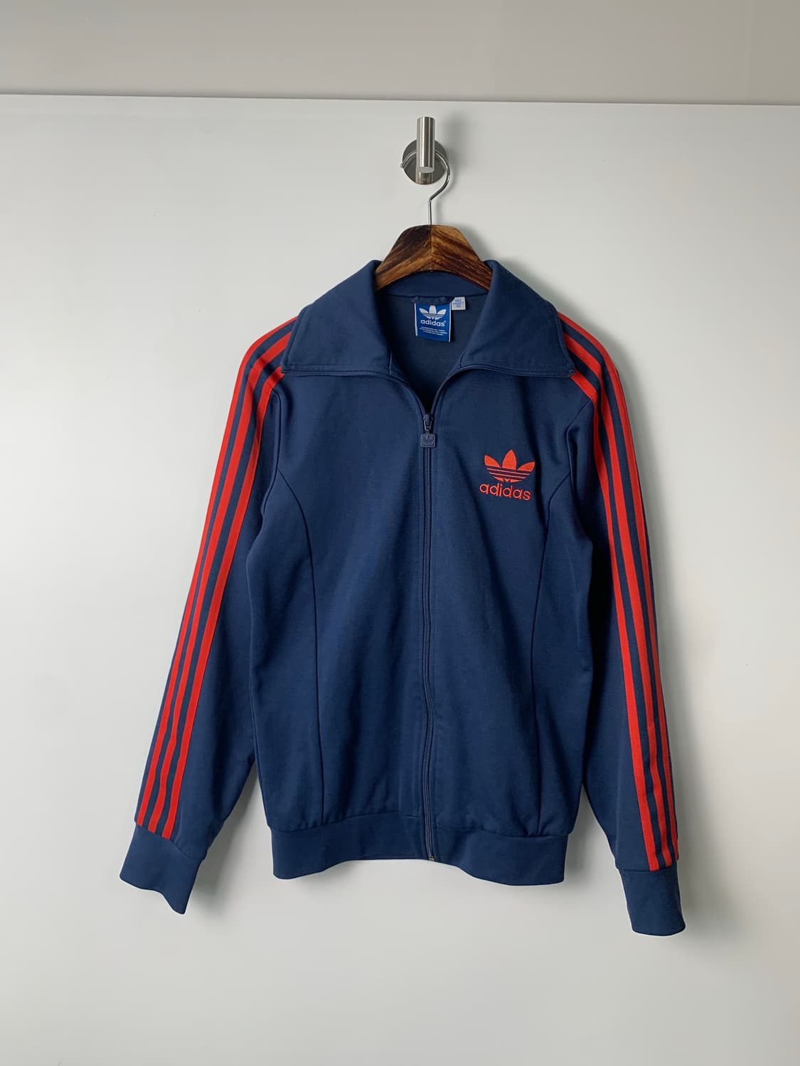 아디다스 유로파 네이비 레드 져지 상품이미지2