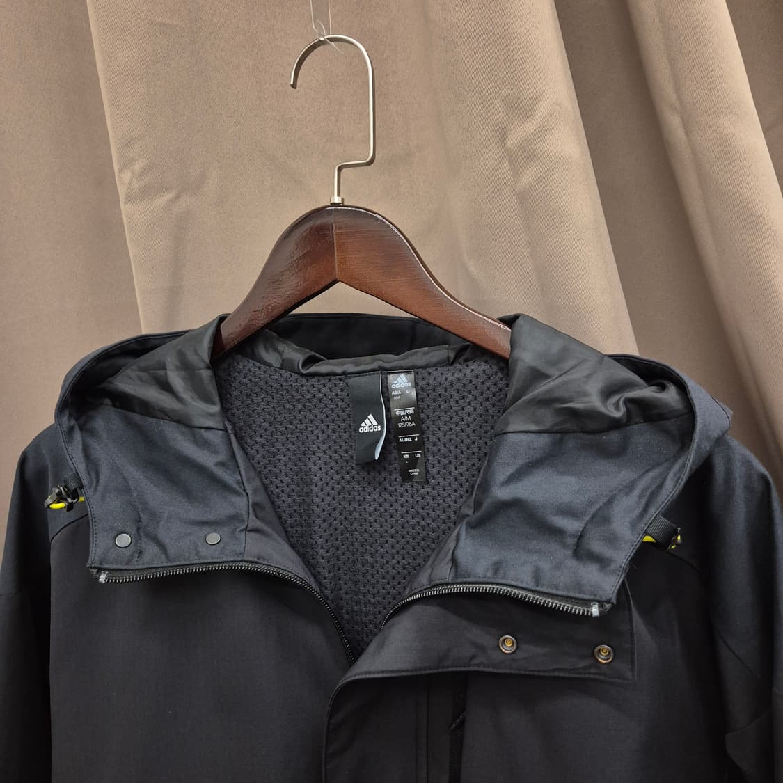 아디다스 테크 우븐 백 자켓 L 상품이미지3