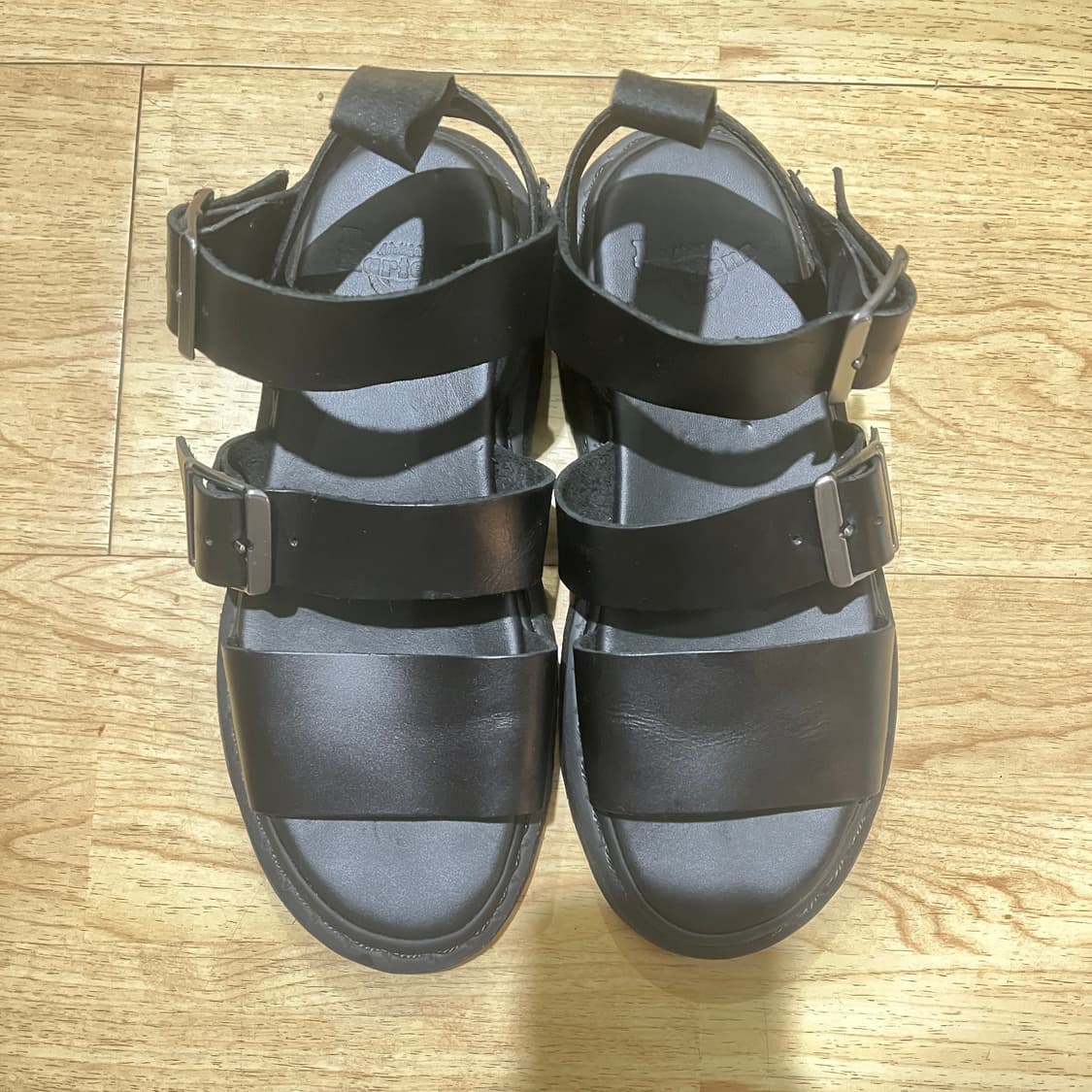 (245~250mm) 닥터마틴 그리폰 블랙 샌들 상품이미지8