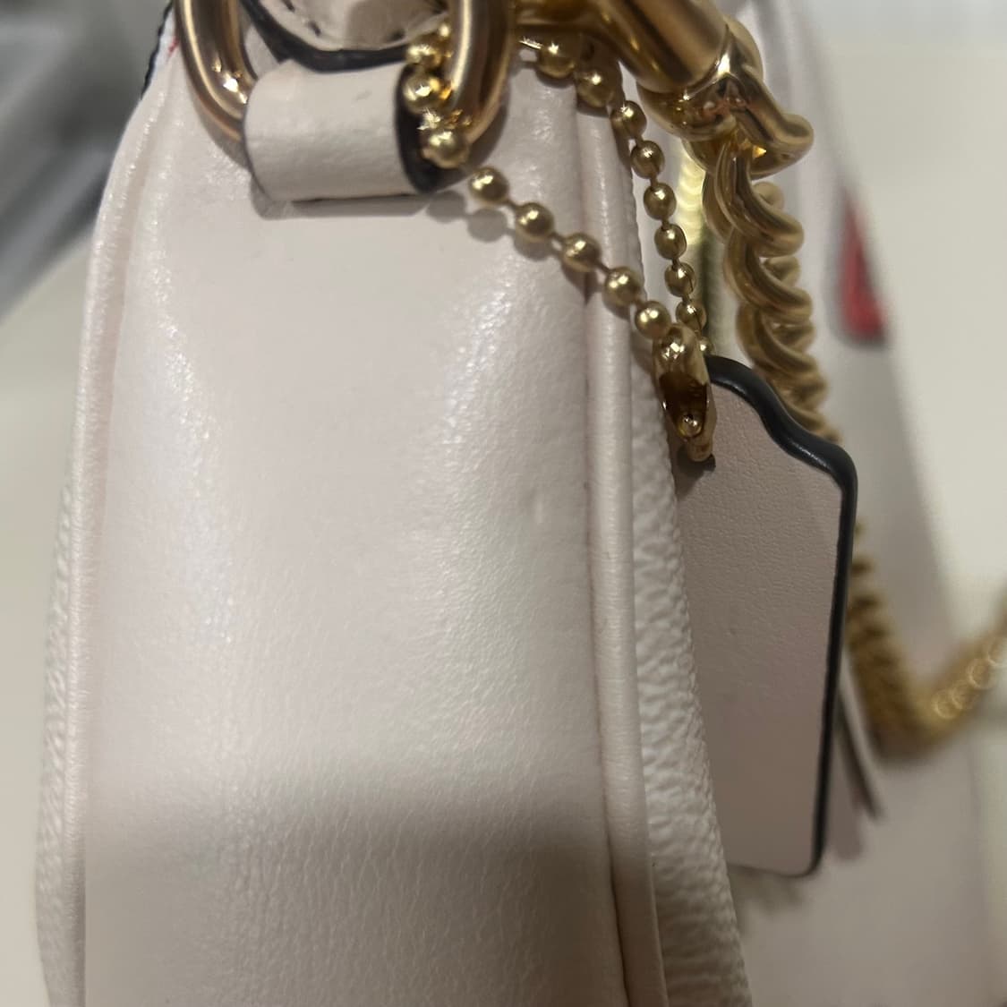 코치 미니 크로스백 스트로베리 (택포) 상품이미지8