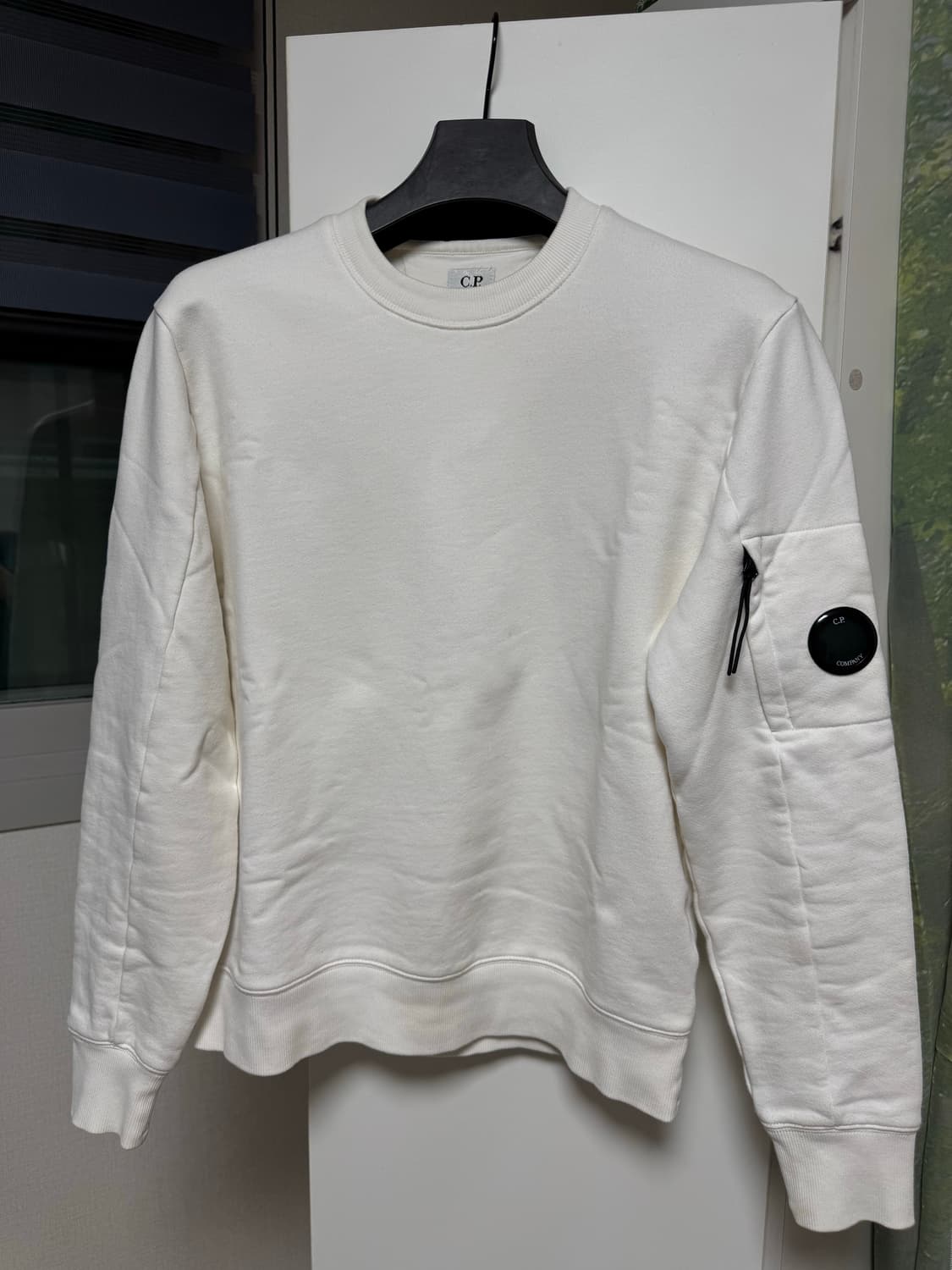 cp컴퍼니 다이애그널 맨투맨 M 상품이미지1