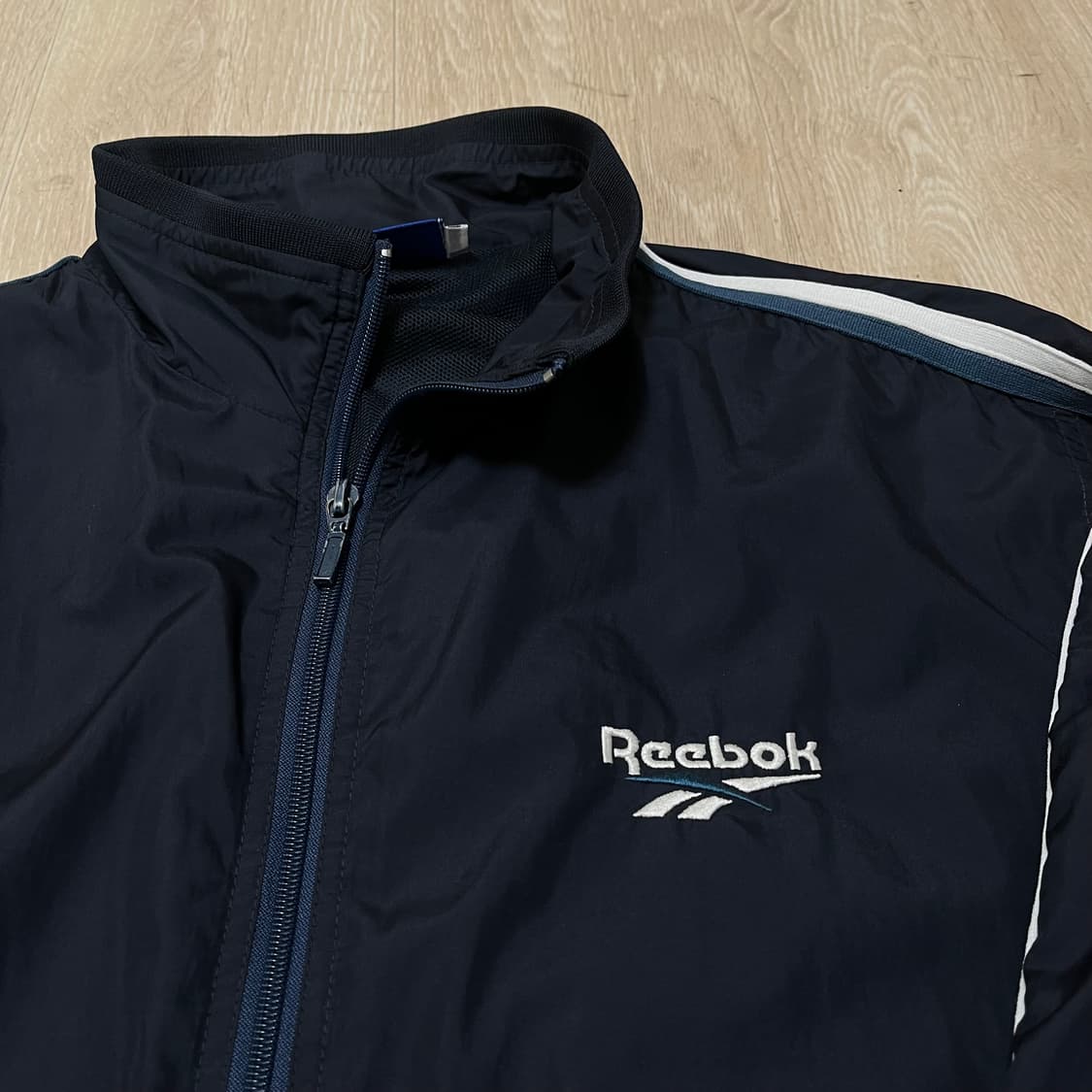 리복 올드스쿨 사이드라인 바람막이 자켓 XL/105 상품이미지4
