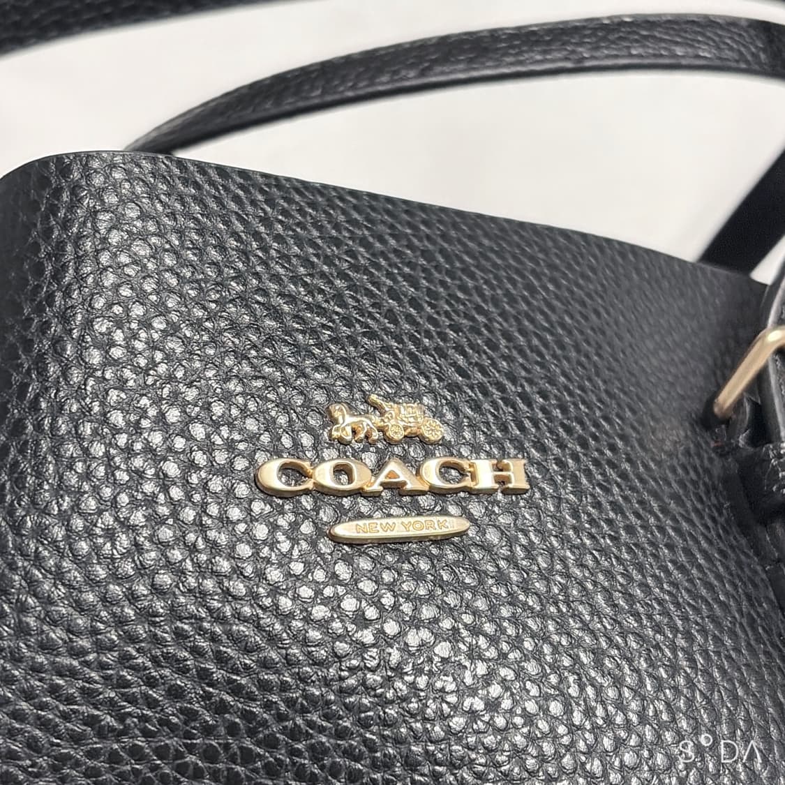 코치 블랙 레더 크로스백 토트백 상품이미지6