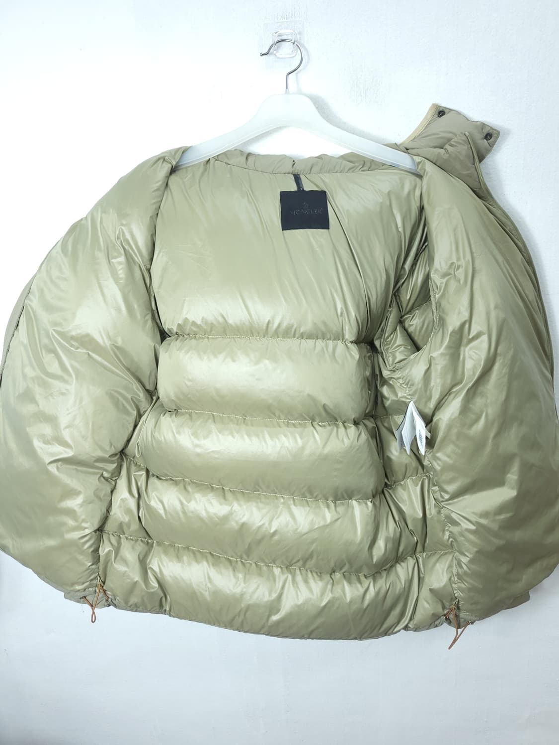 몽클레르 팔라디 카키유광 구스다운패딩 105-110 XL 상품이미지7