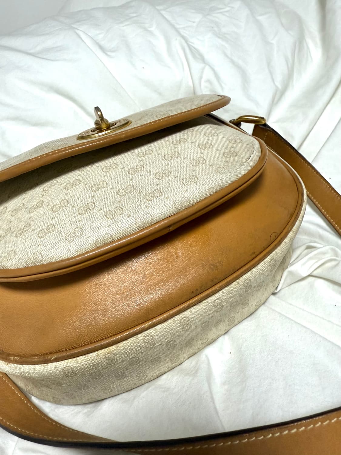 (정품) 구찌 베이지 크로스백 올드버전 상품이미지7