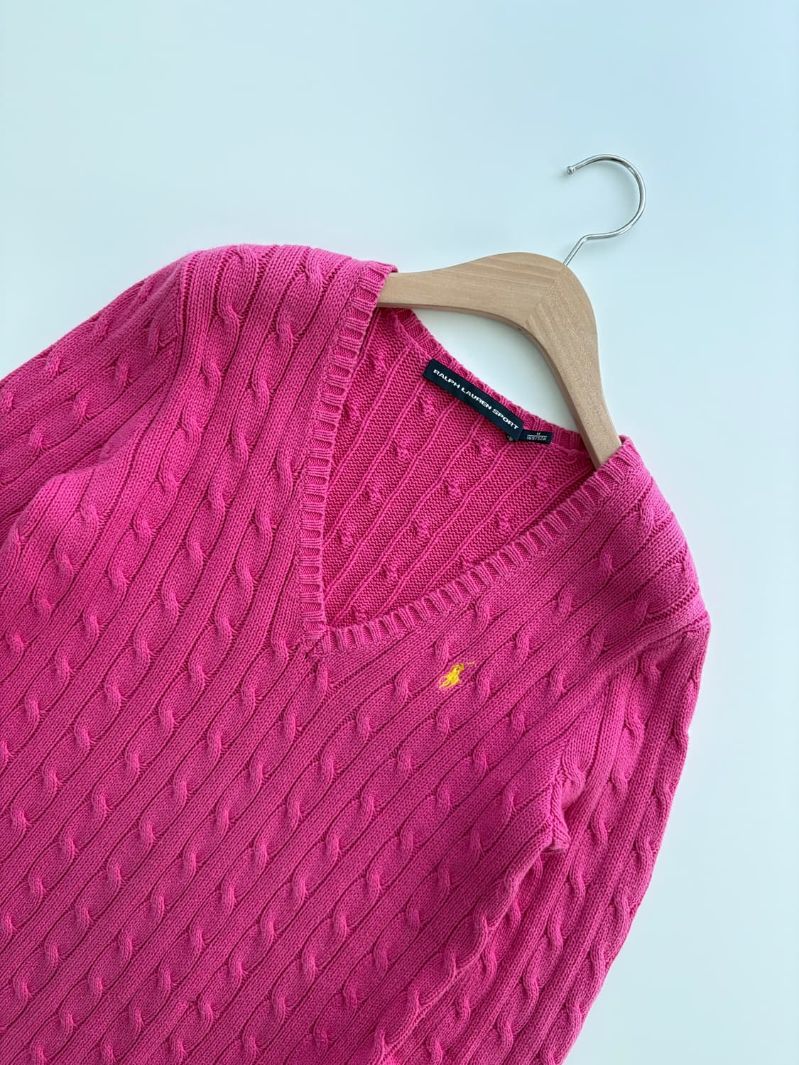 Polo 랄프로렌 스포츠 우먼라인 핑크컬러 케이블 브이넥 니트 상품이미지4