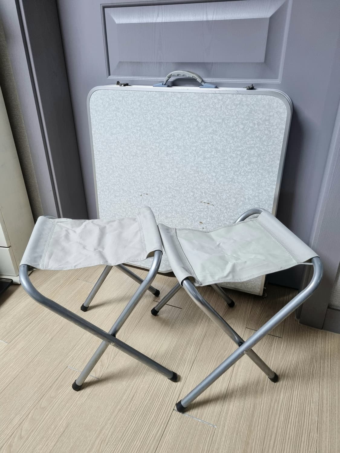 휴대용  접이식 테이블 의자 세트 상품이미지1