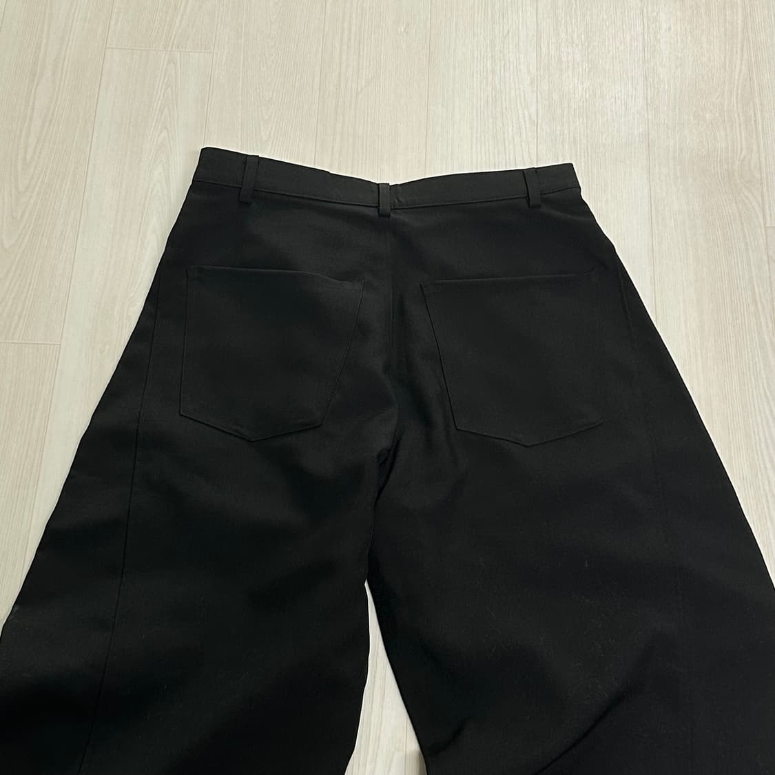 르마드 리버스 벌룬 슬랙스 상품이미지4