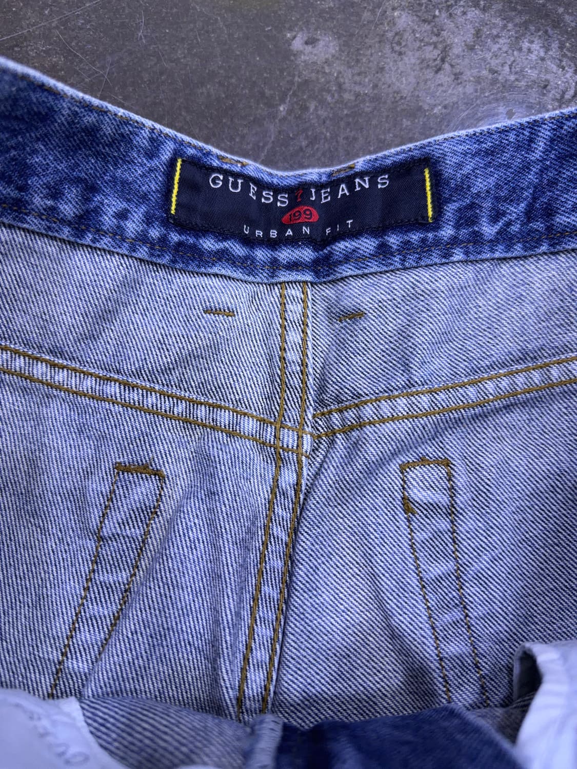 게스 00's 어반핏 페이즐리 리워크 빈티지 데님팬츠 3 상품이미지9