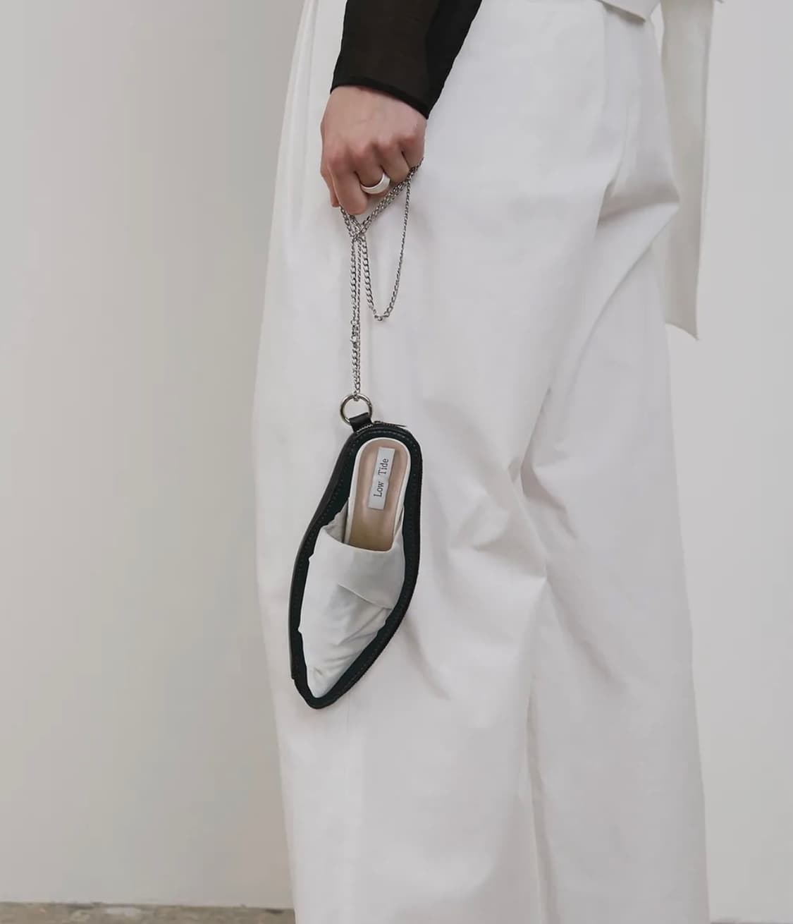 새제품)로우타이드 슈즈 프린티드 파우치 SHOES PRINTED POUC 상품이미지2