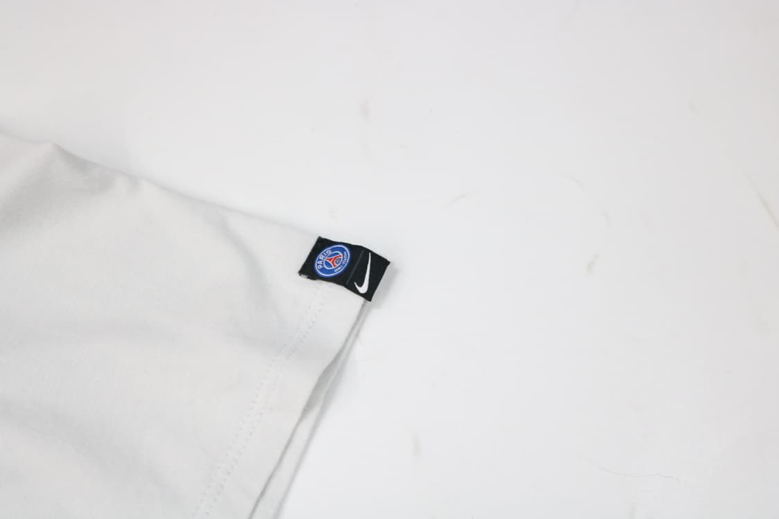 Nike 나이키 PSG 파리 생제르맹 빅로고 화이트 반팔티셔츠 (L) 상품이미지4