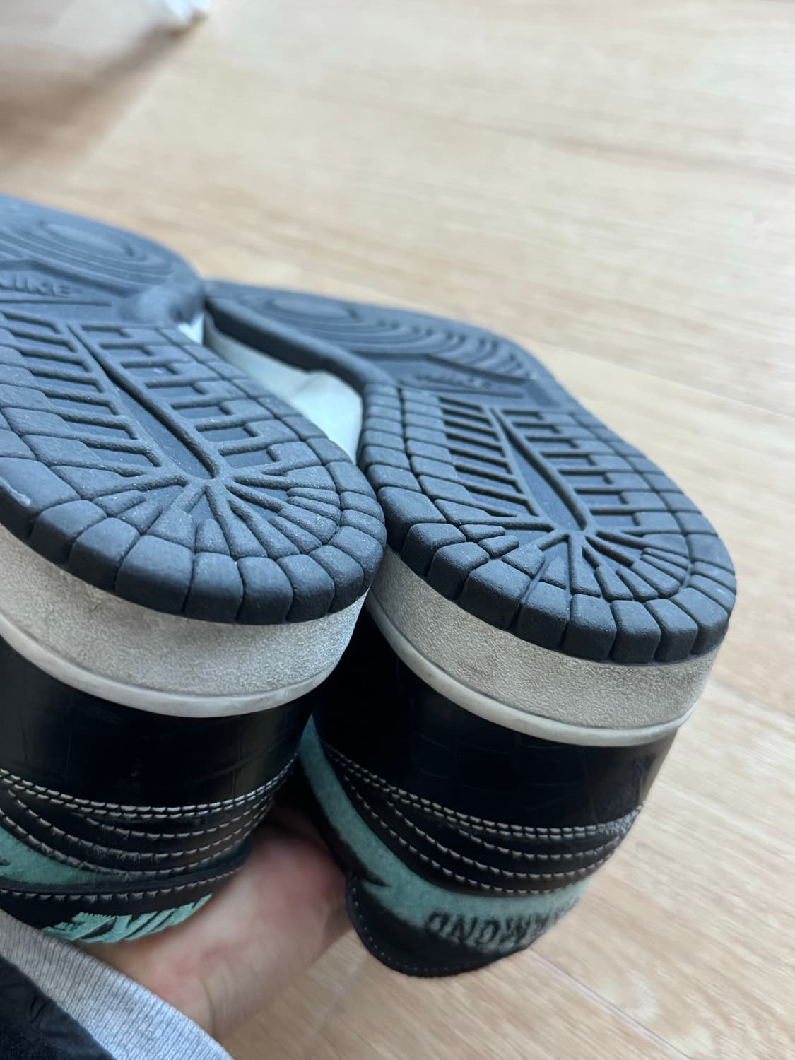 나이키 SB dunk low pro 블랙 다이아몬드 275cm 상품이미지6